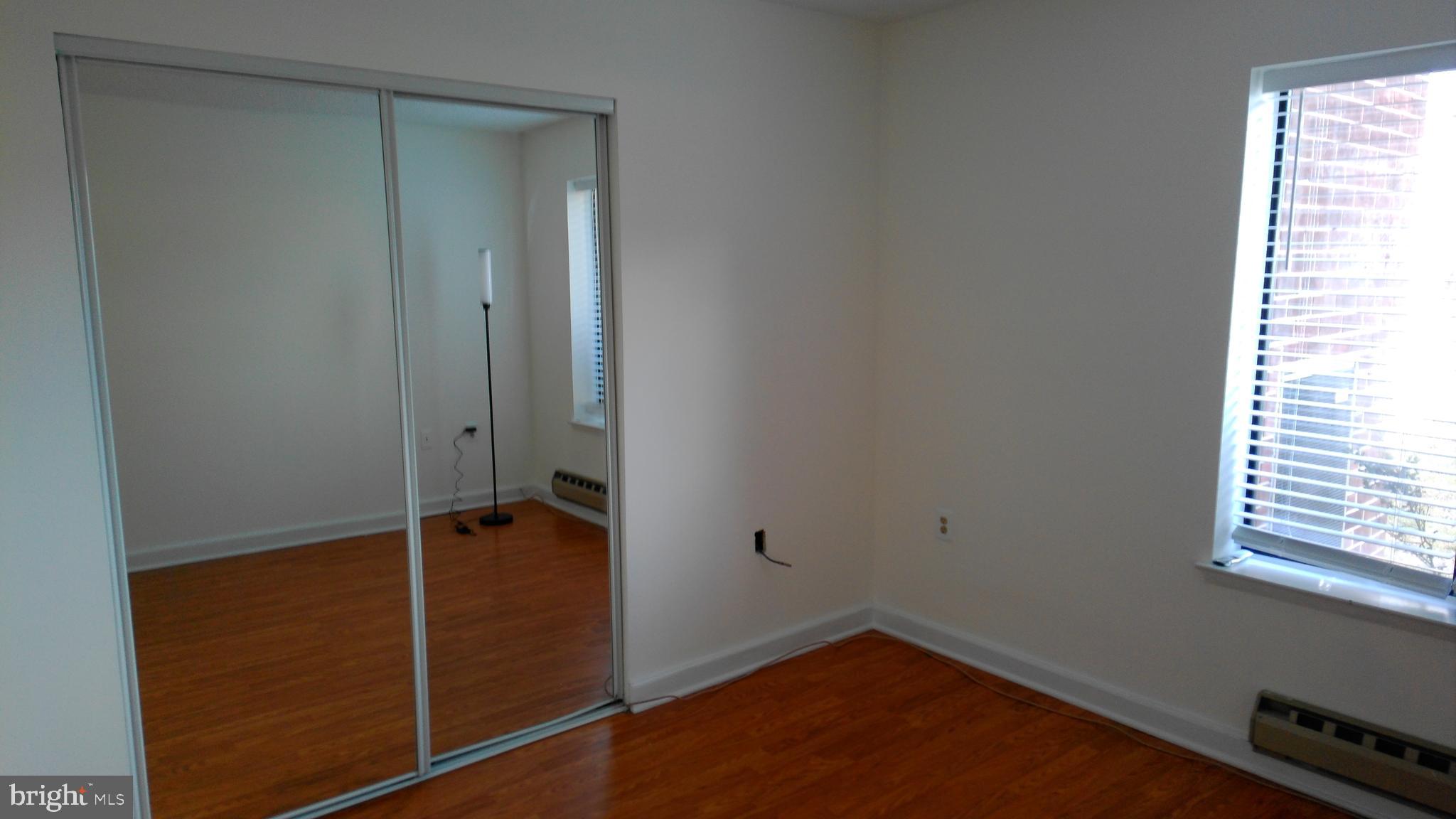 LEISURE WORLD - Residential