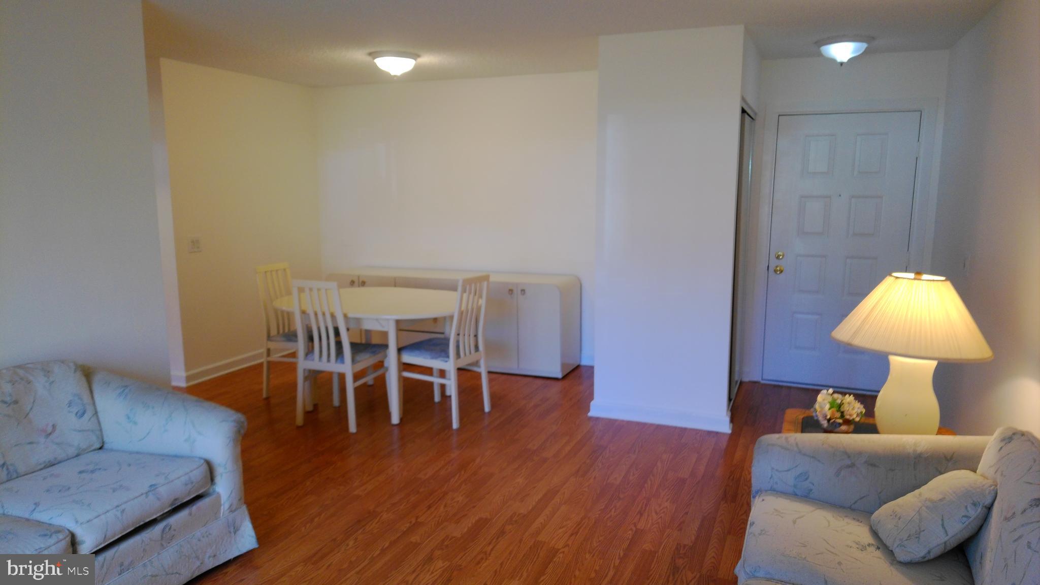 LEISURE WORLD - Residential
