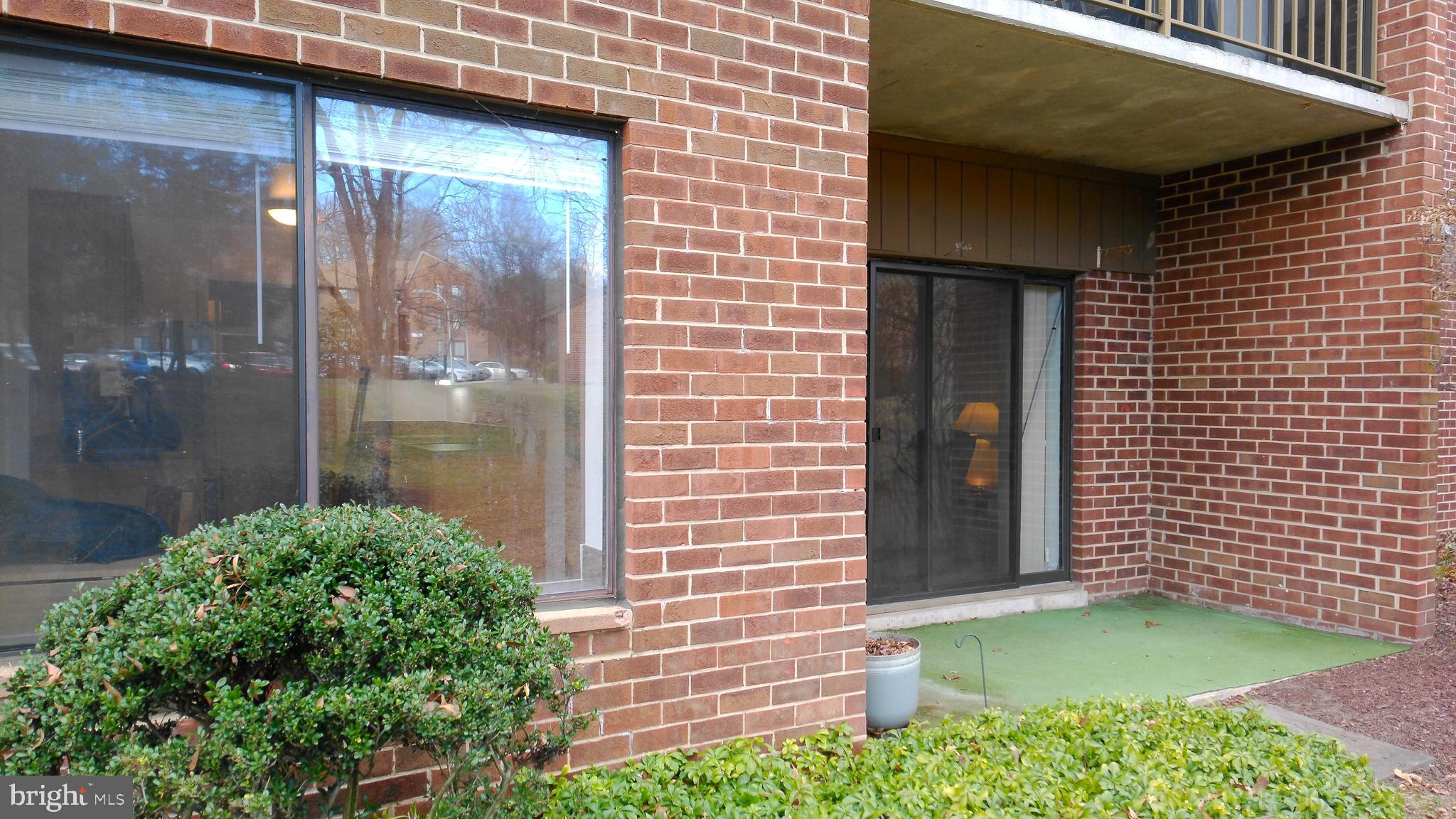LEISURE WORLD - Residential