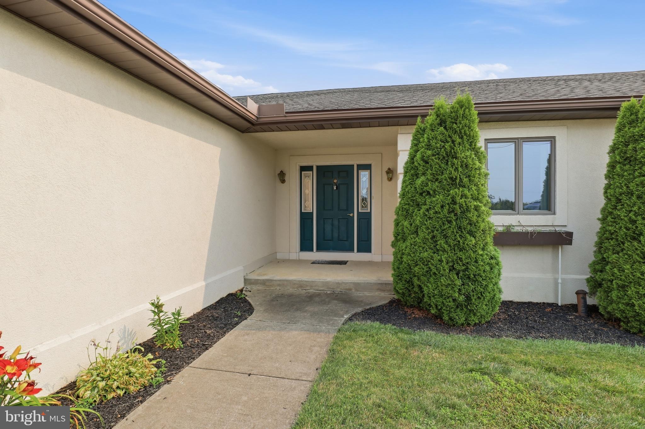 SUNSET TERRACE - Residential