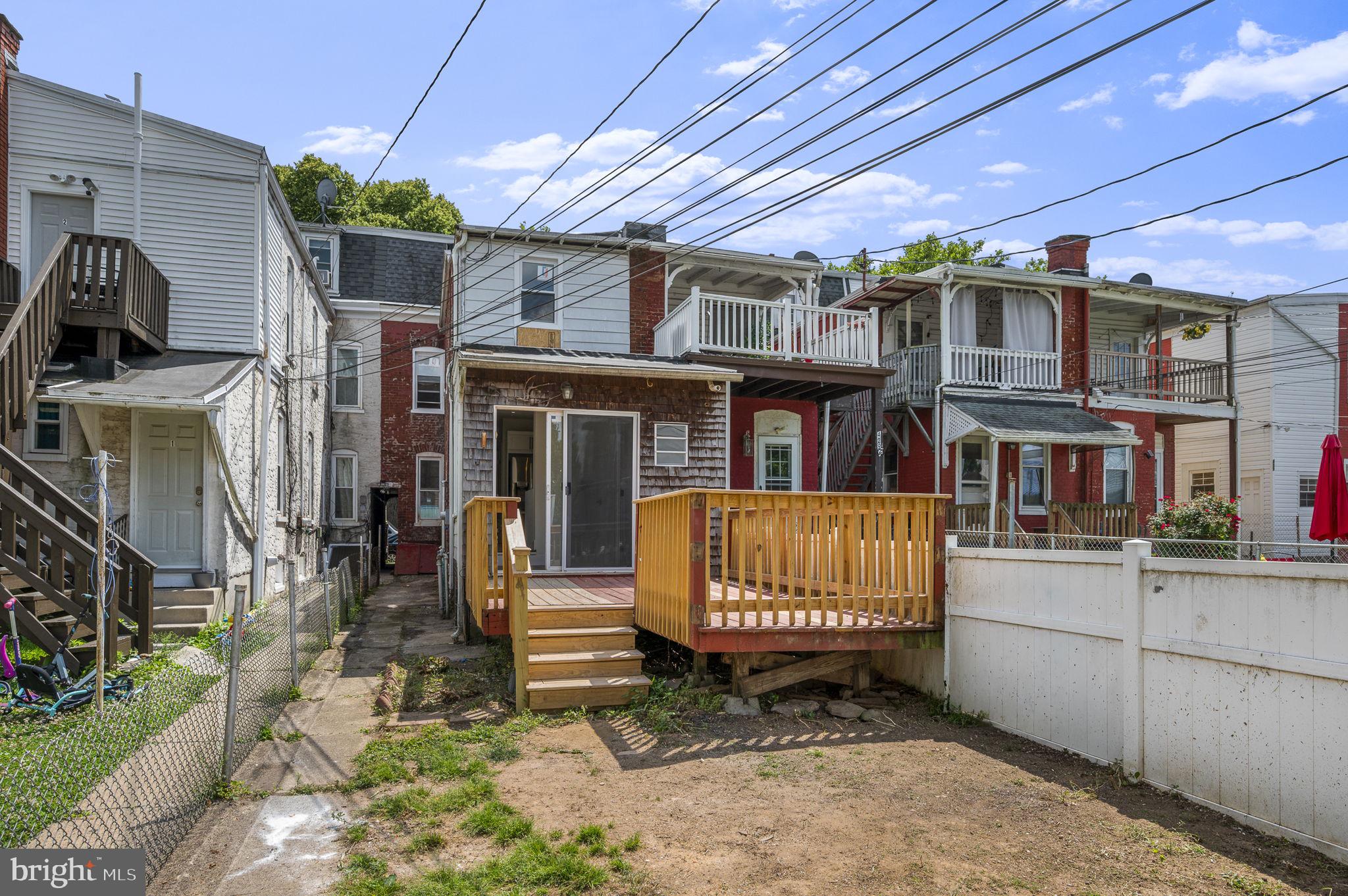 WEST READING - Residential
