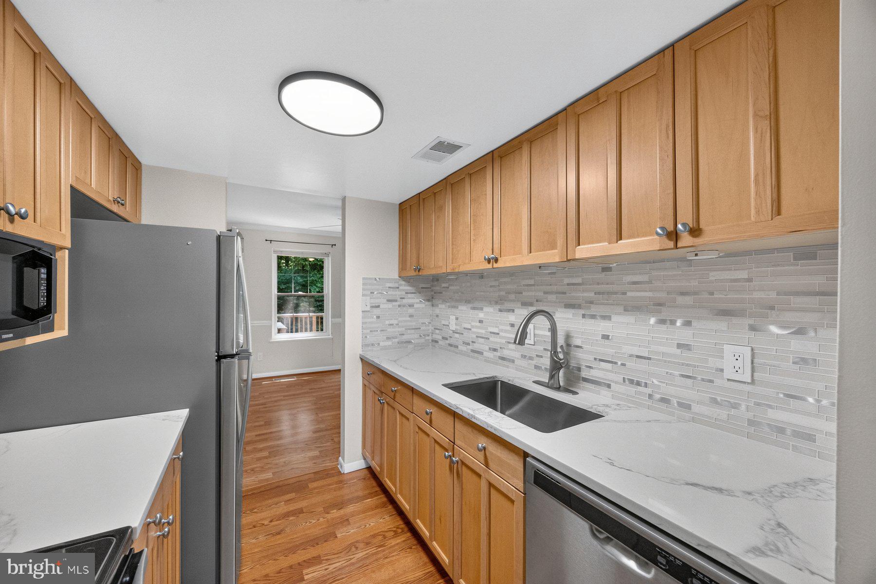 VILLAGE OF LONG REACH - Residential
