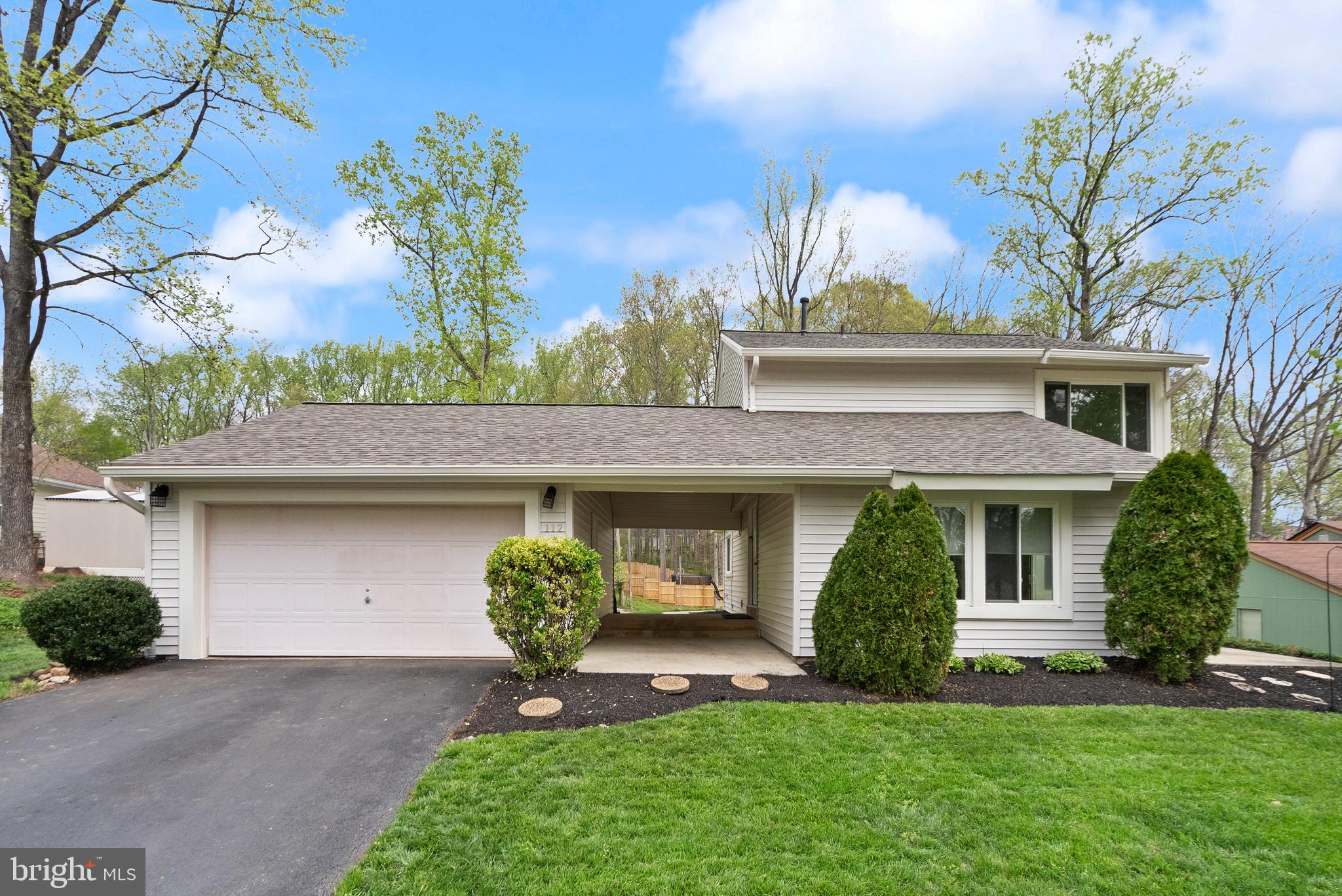 SUGARLAND RUN - Residential