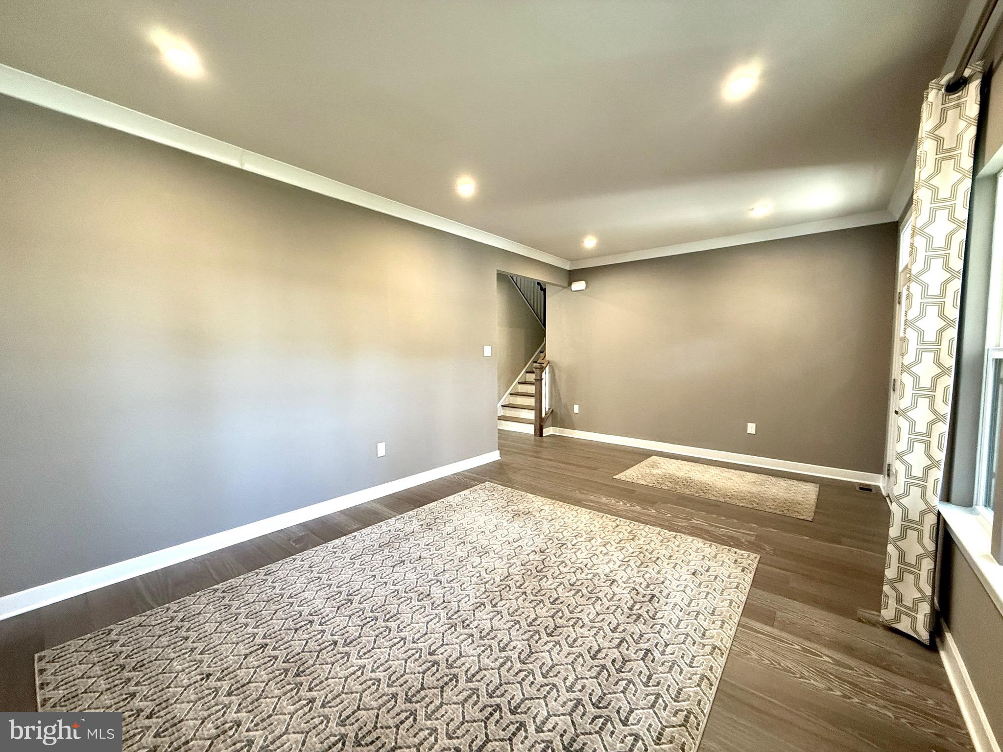 ASHBOURNE MEADOWS - Residential