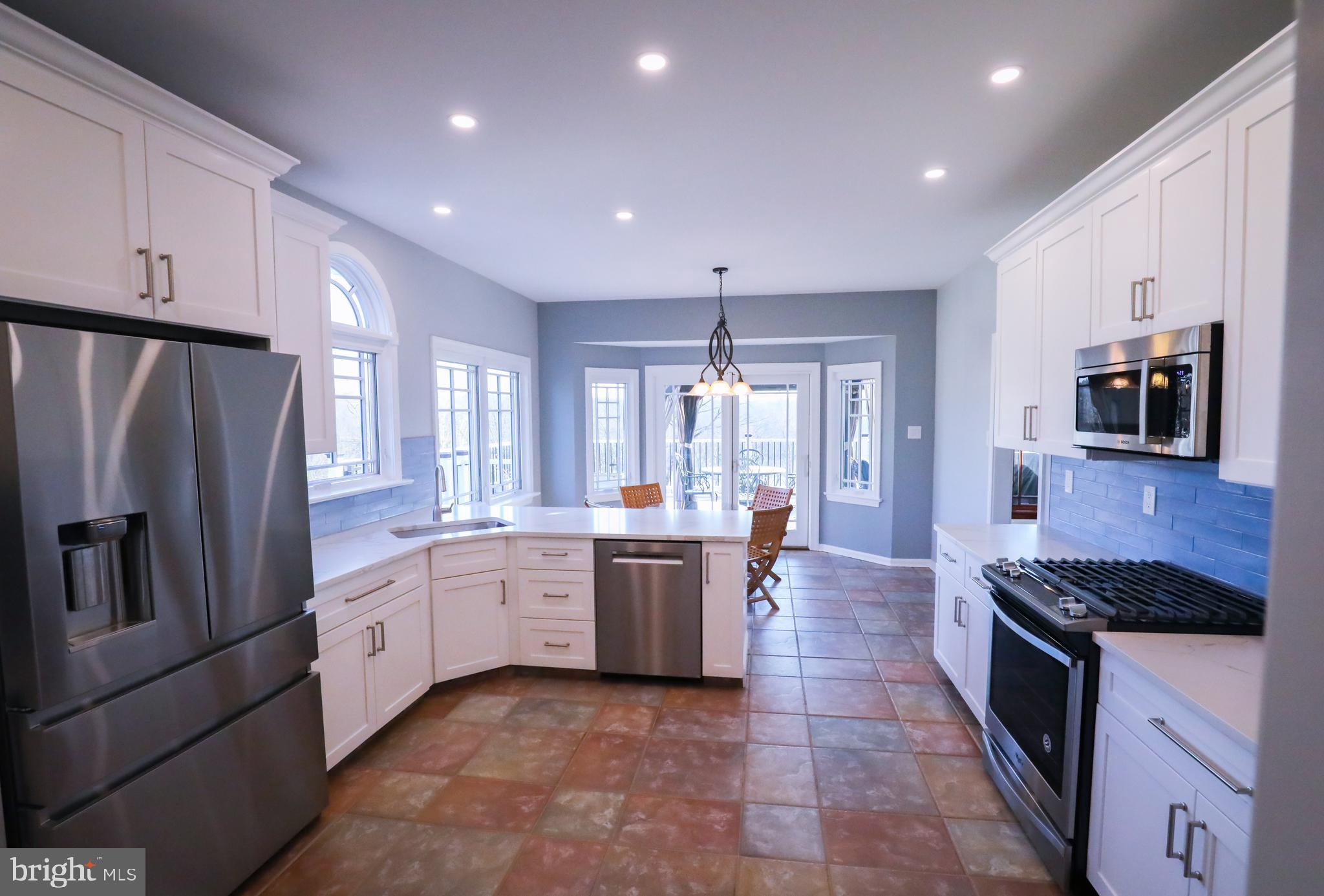 HALFORD HILLS - Residential