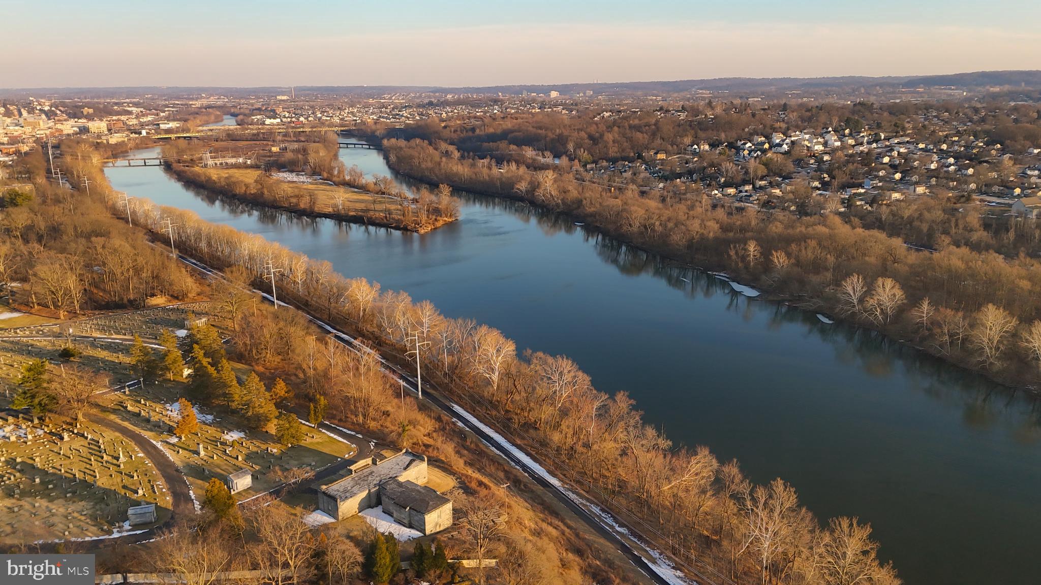 HALFORD HILLS - Residential