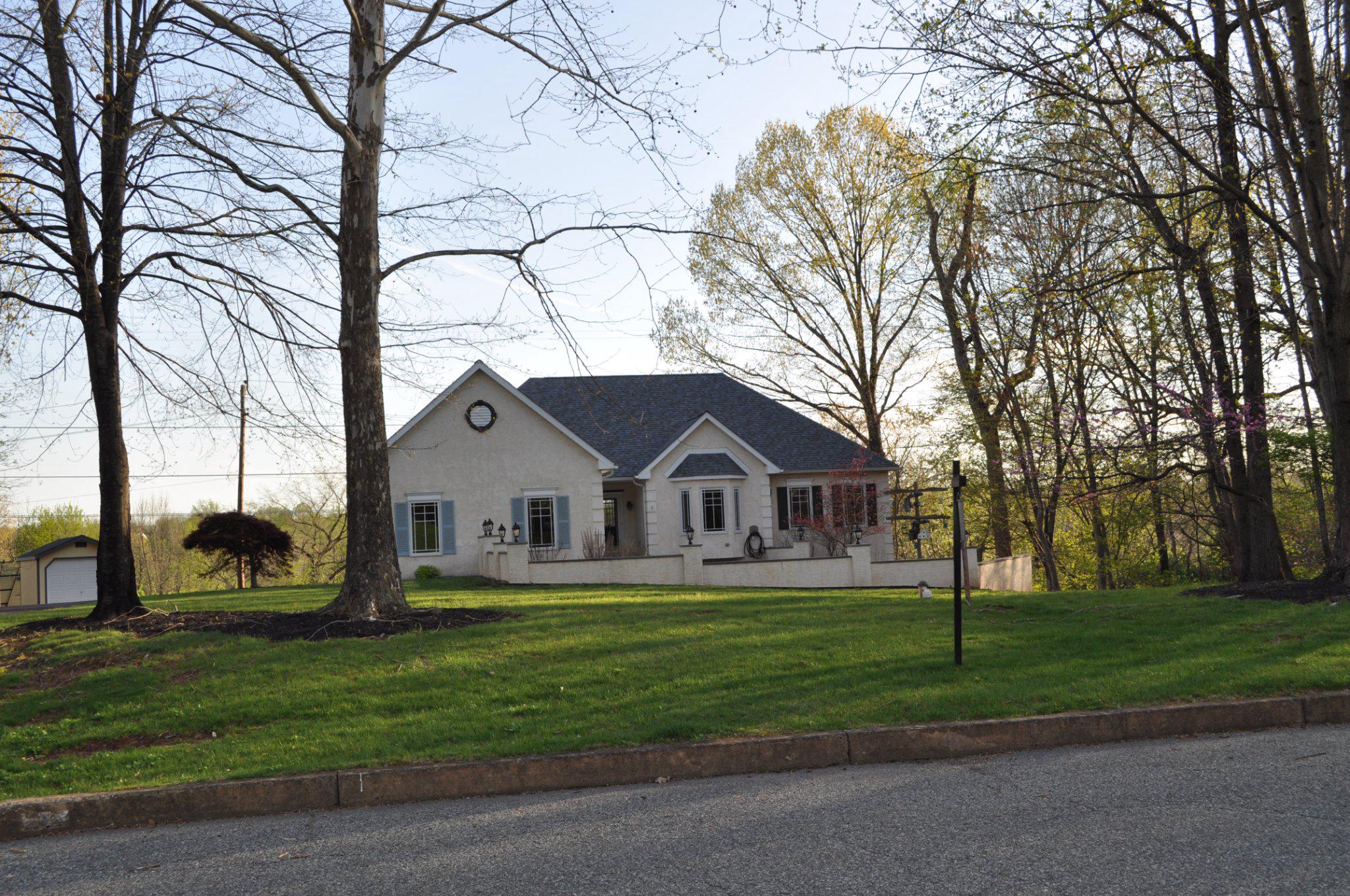 HALFORD HILLS - Residential