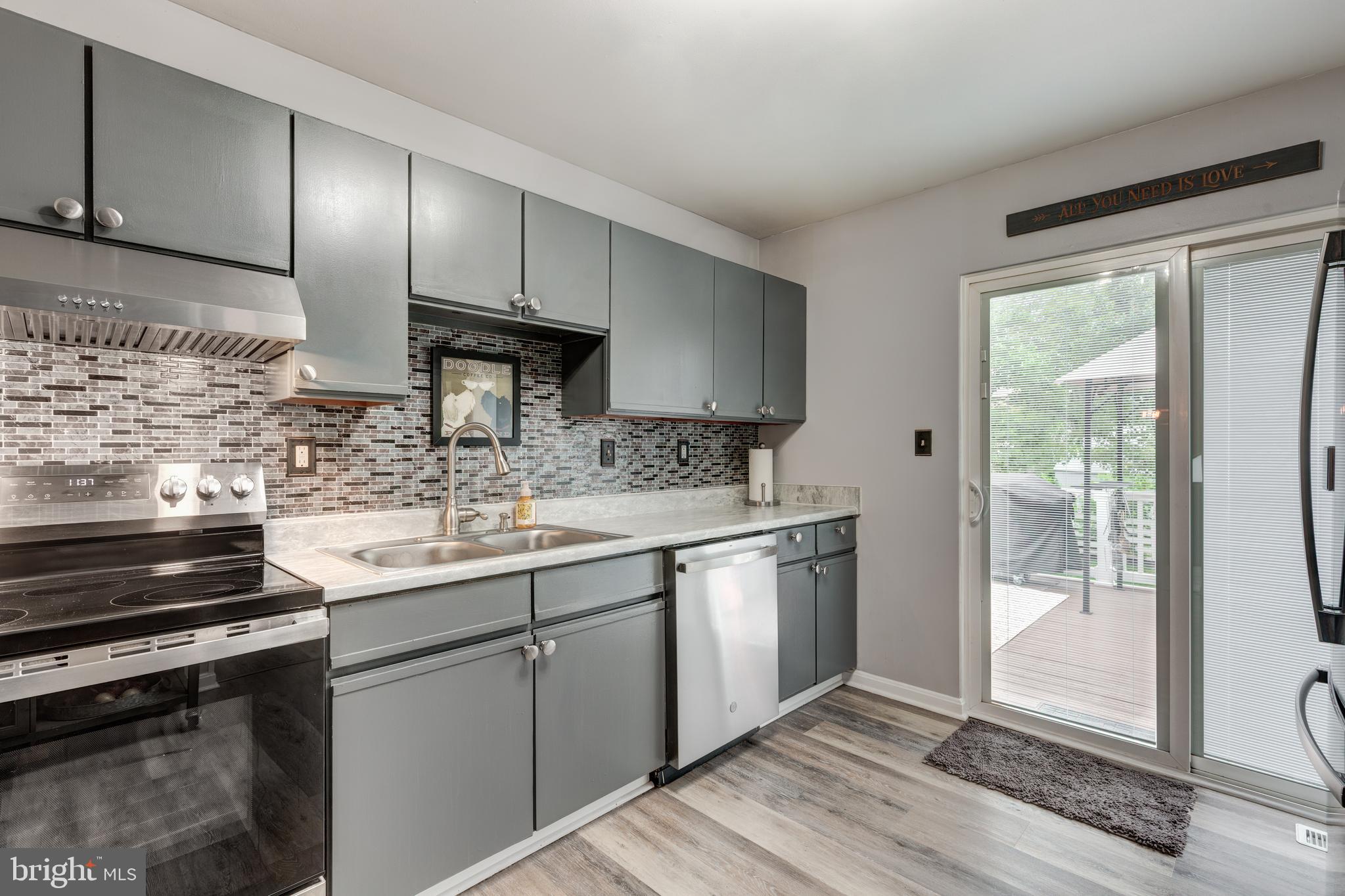 ROBERTS MILL RUN - Residential