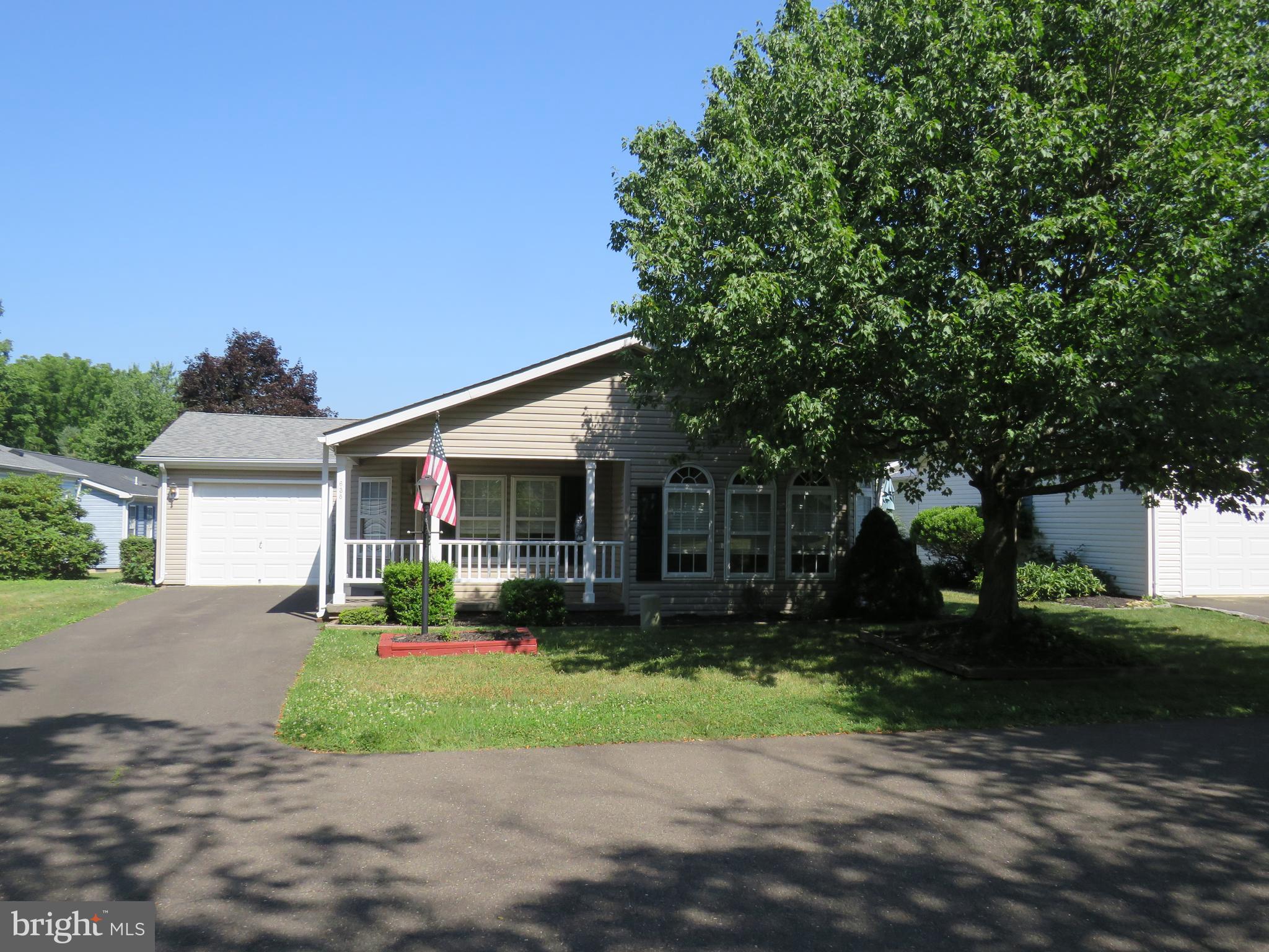 BUCKINGHAM SPRINGS - Residential
