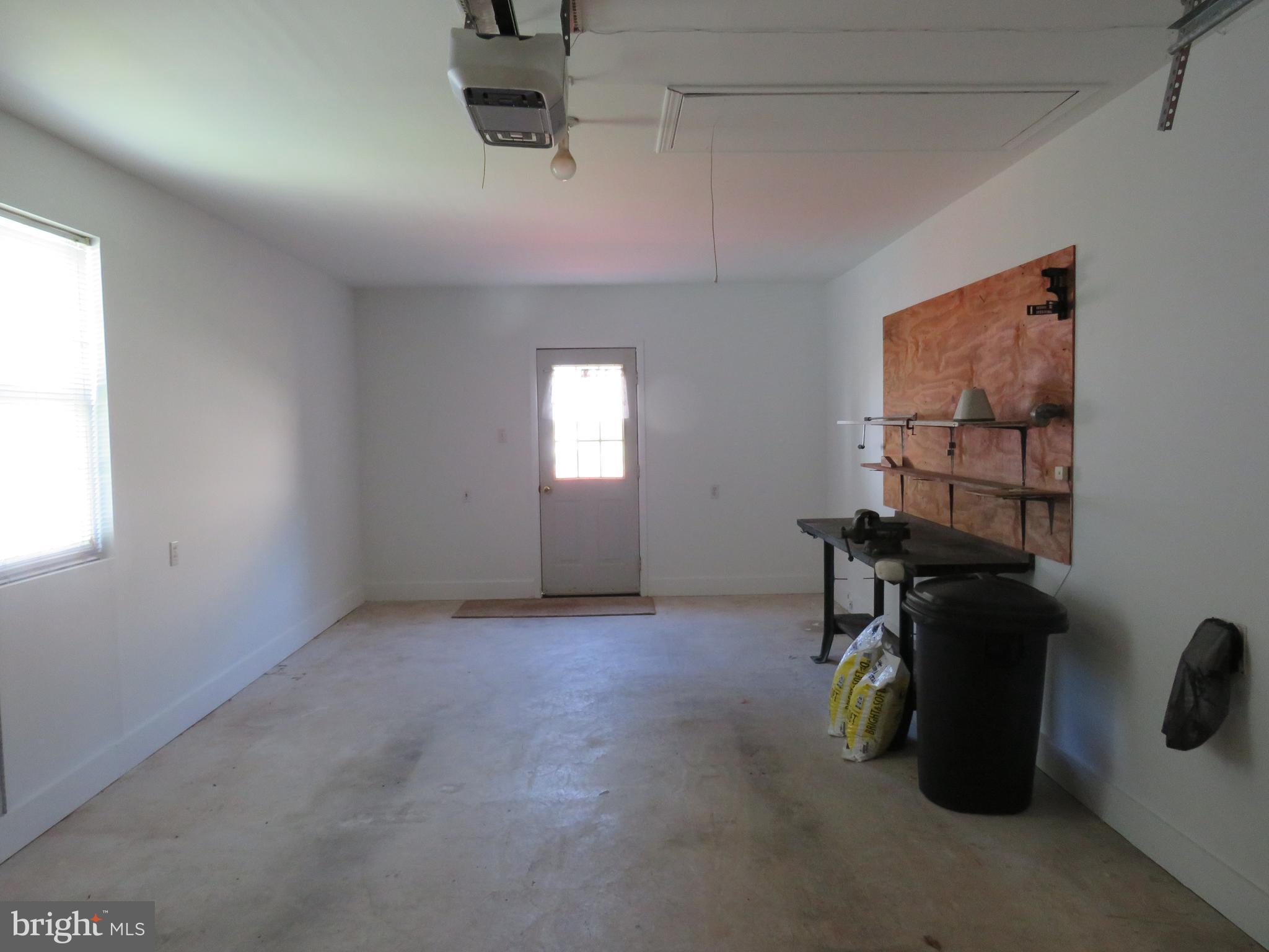 BUCKINGHAM SPRINGS - Residential