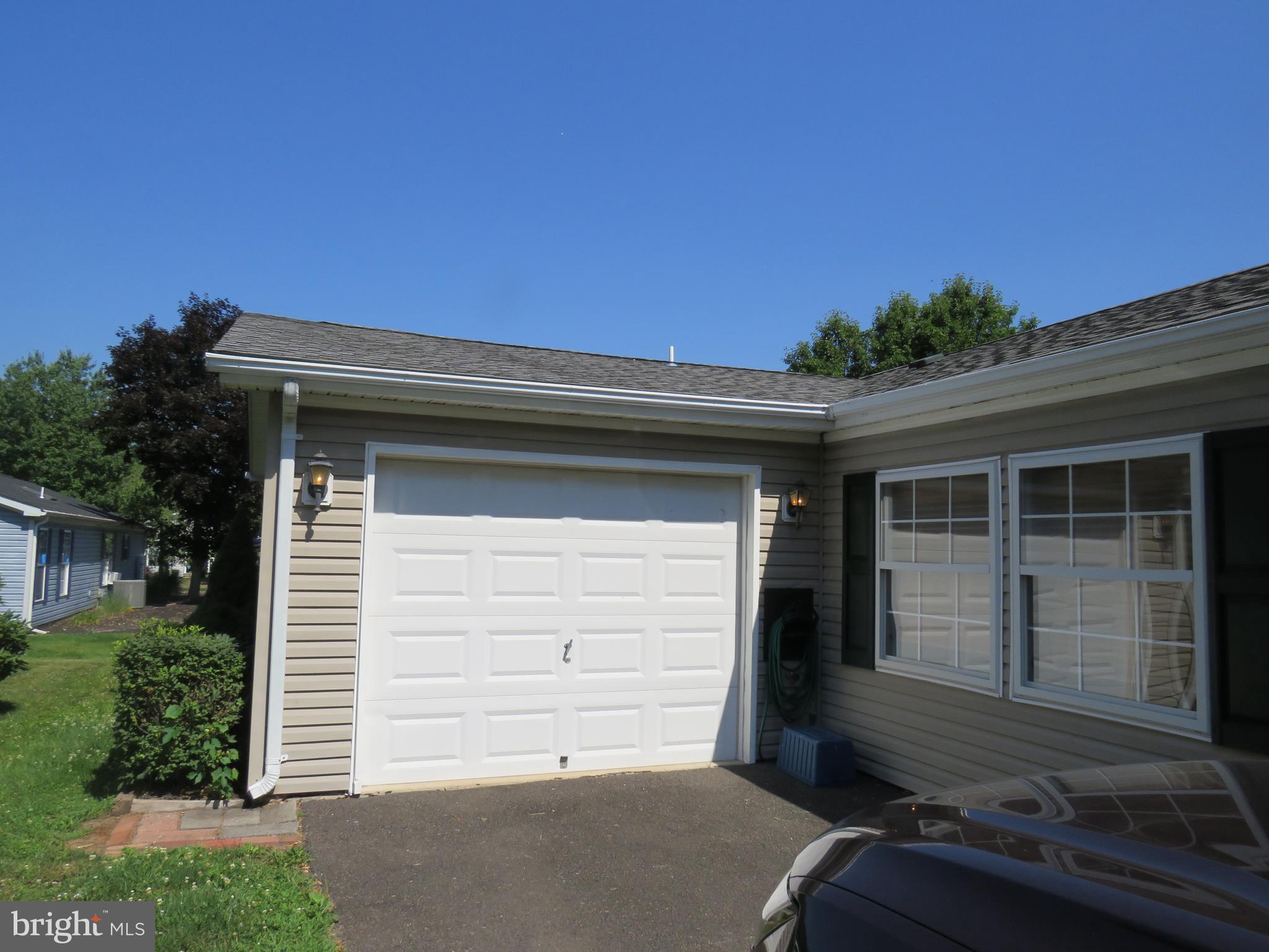 BUCKINGHAM SPRINGS - Residential