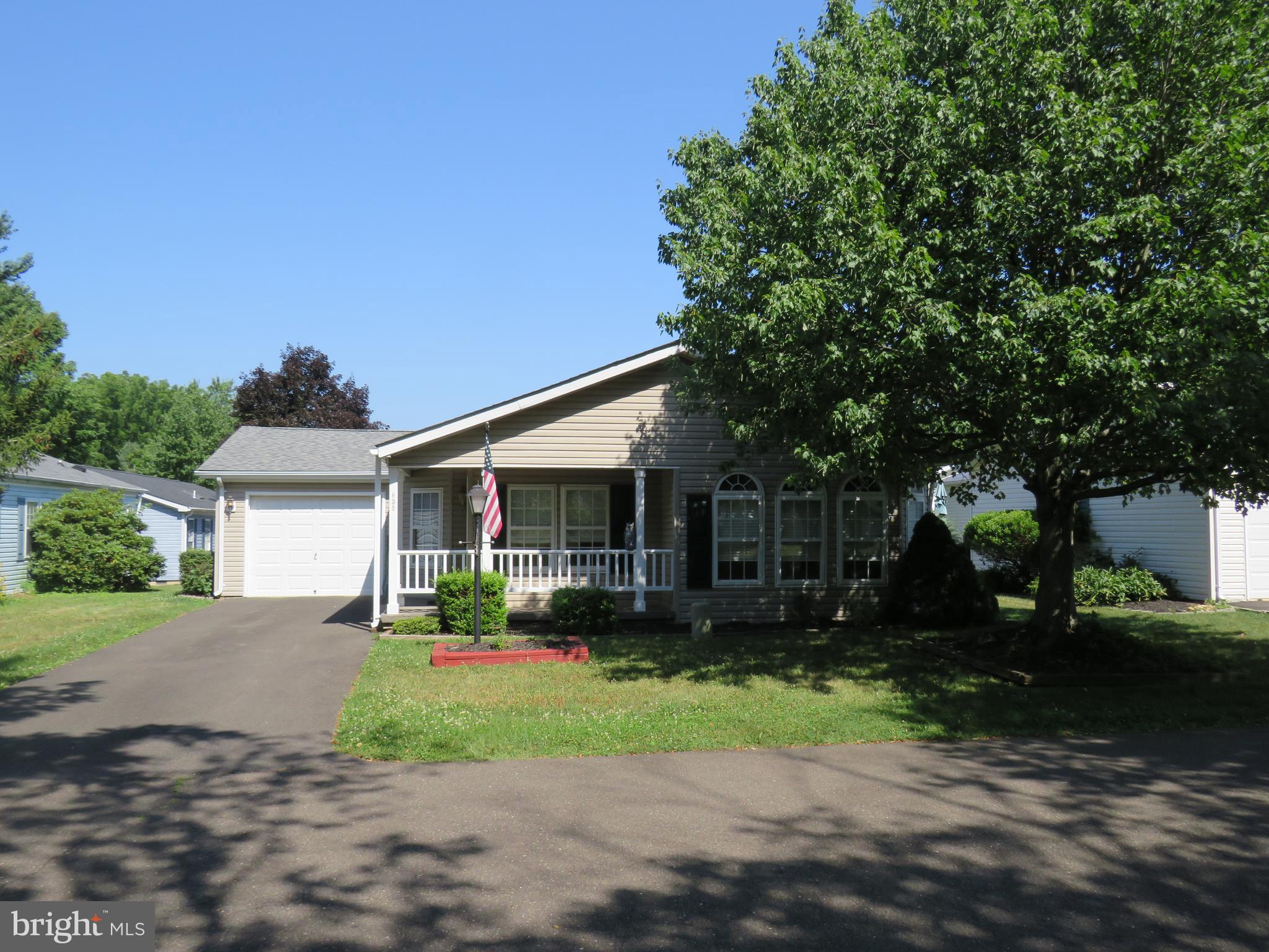 BUCKINGHAM SPRINGS - Residential