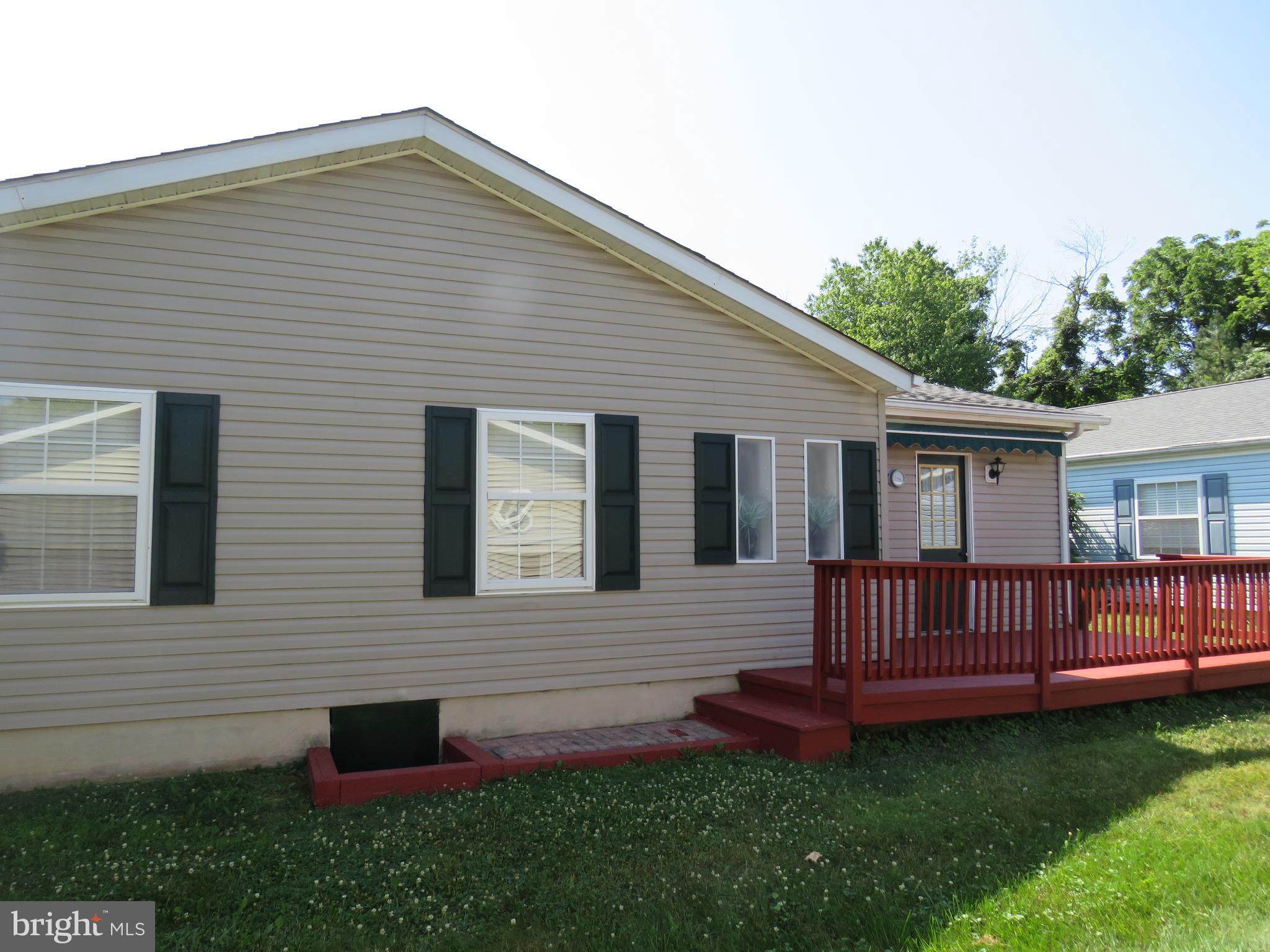 BUCKINGHAM SPRINGS - Residential