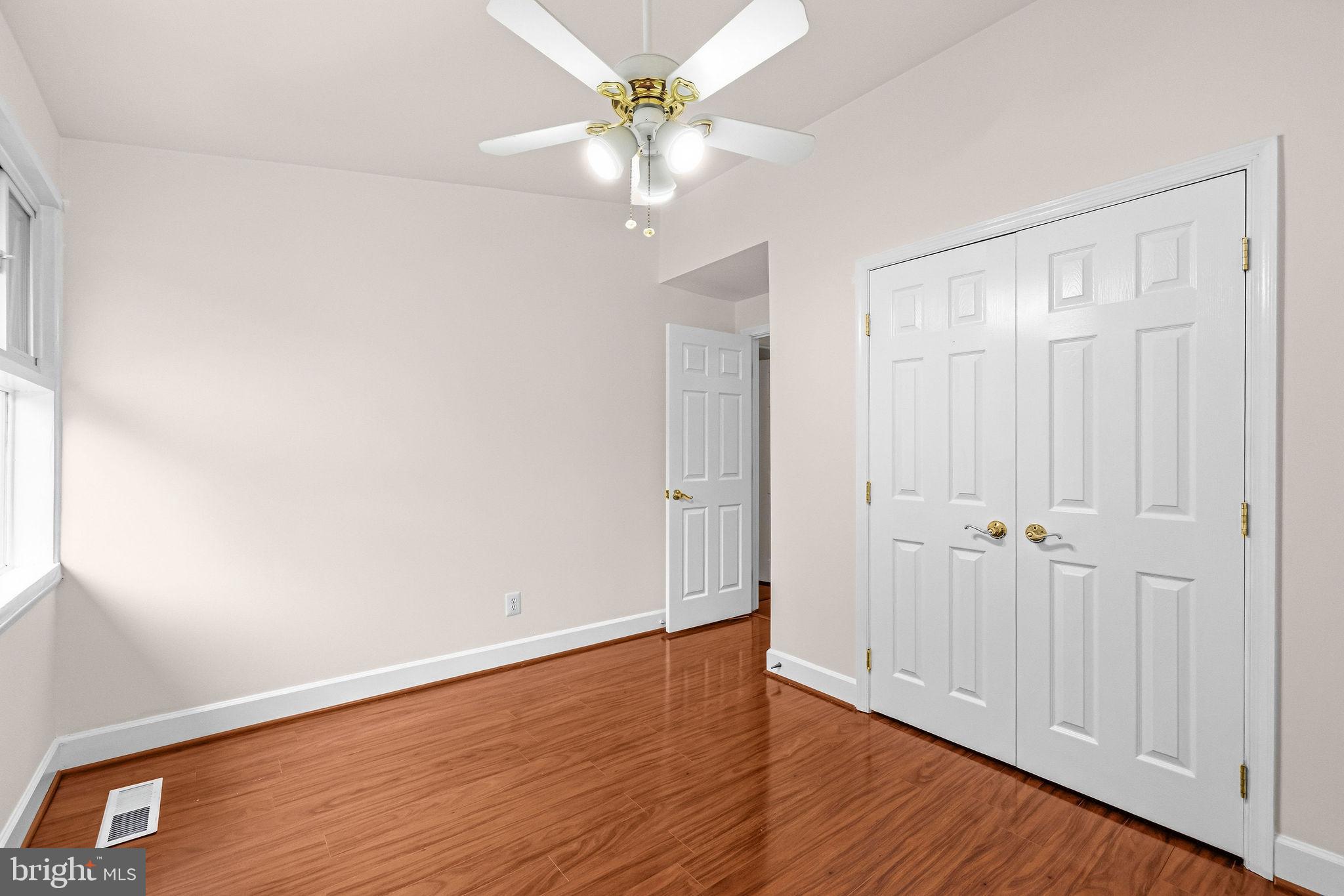 FAIRFAX HERITAGE - Residential