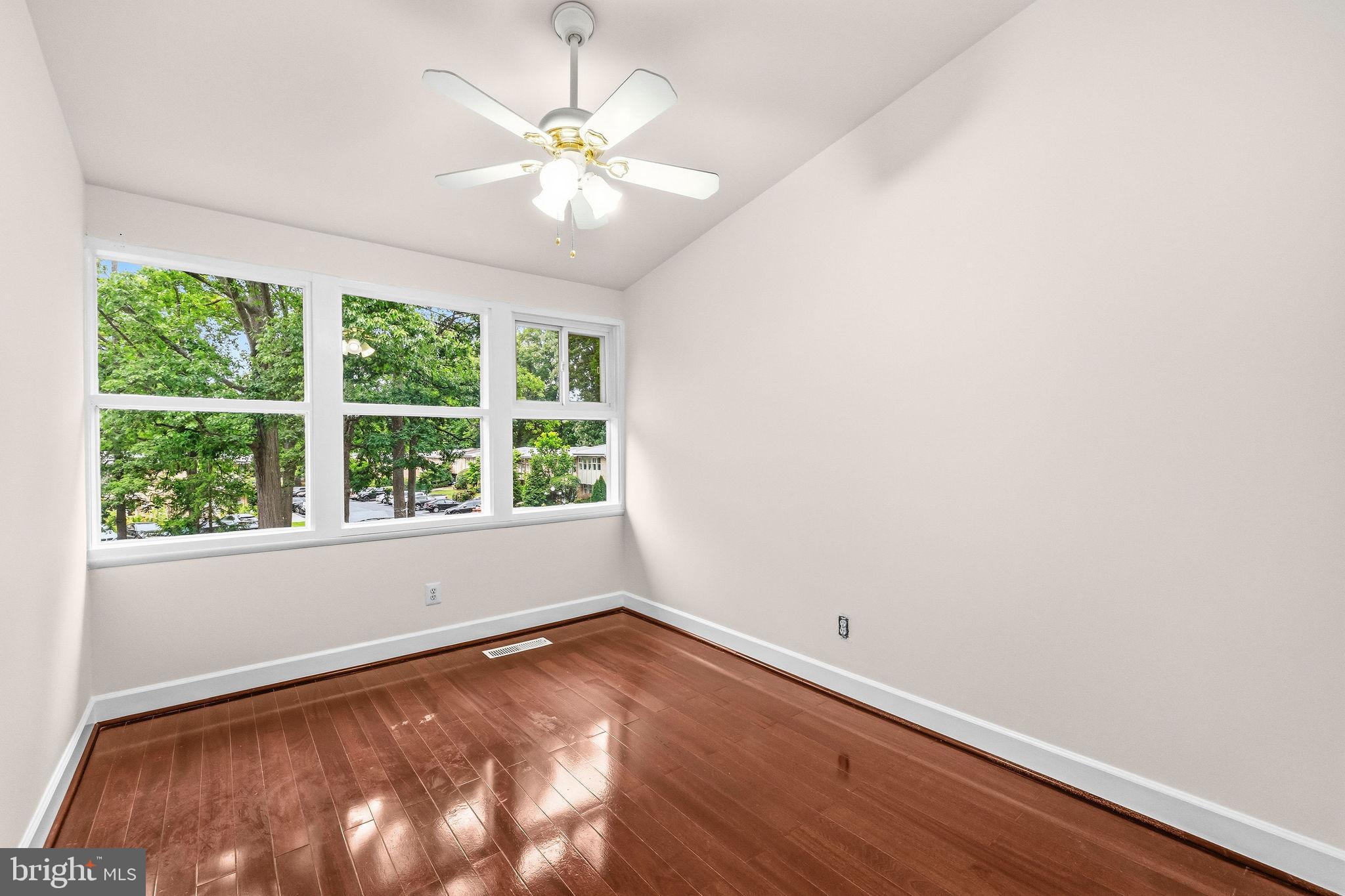 FAIRFAX HERITAGE - Residential