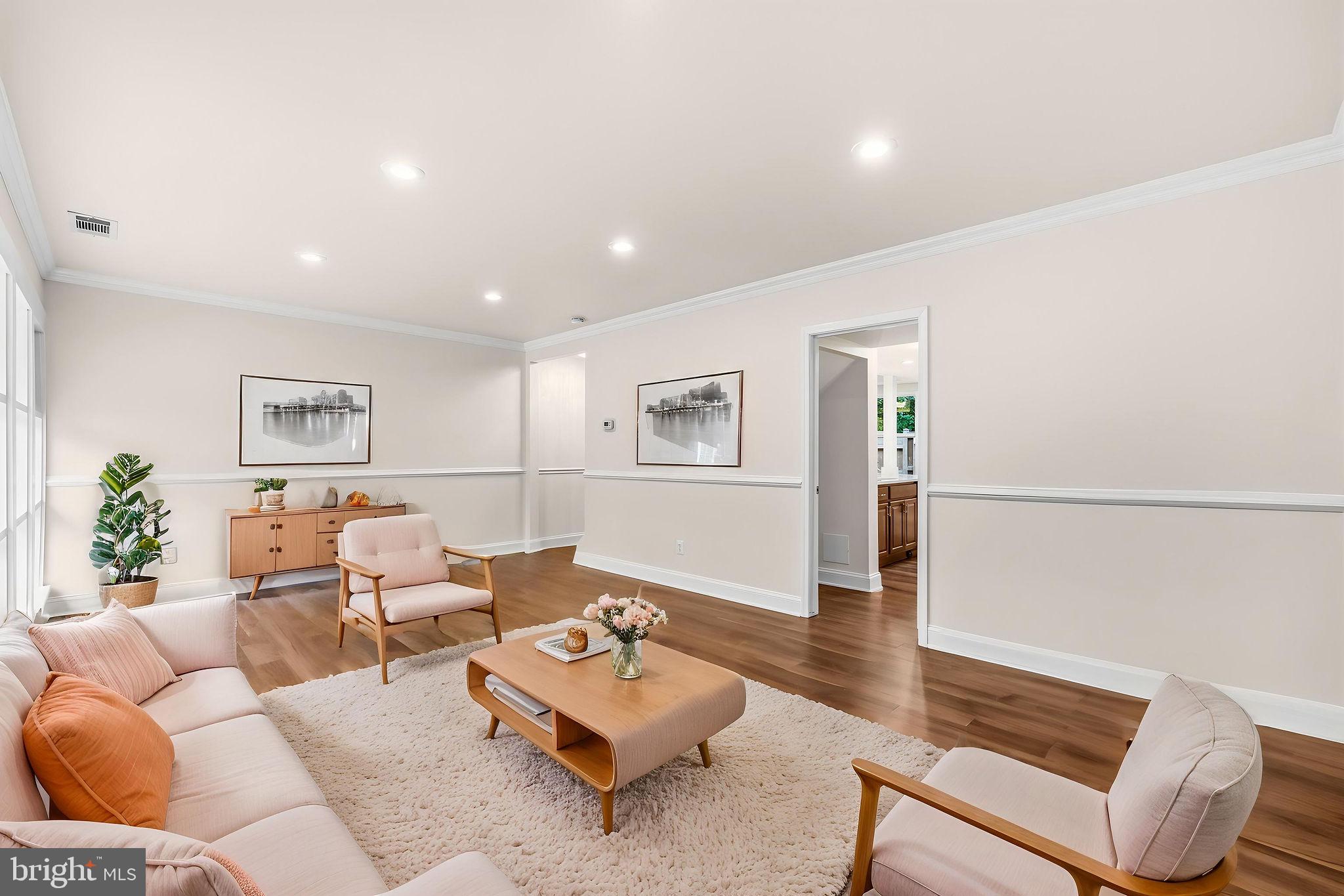 FAIRFAX HERITAGE - Residential