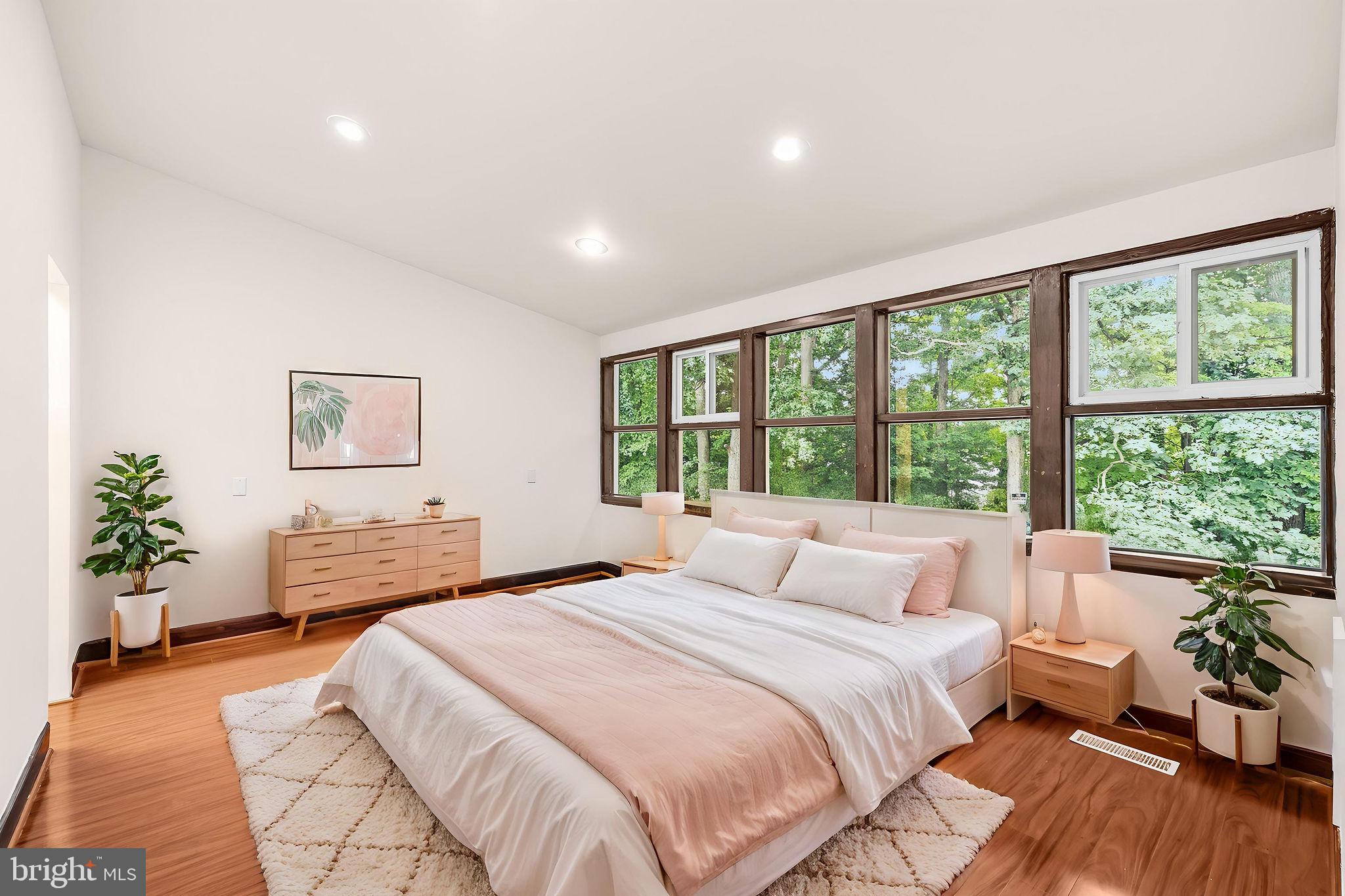 FAIRFAX HERITAGE - Residential