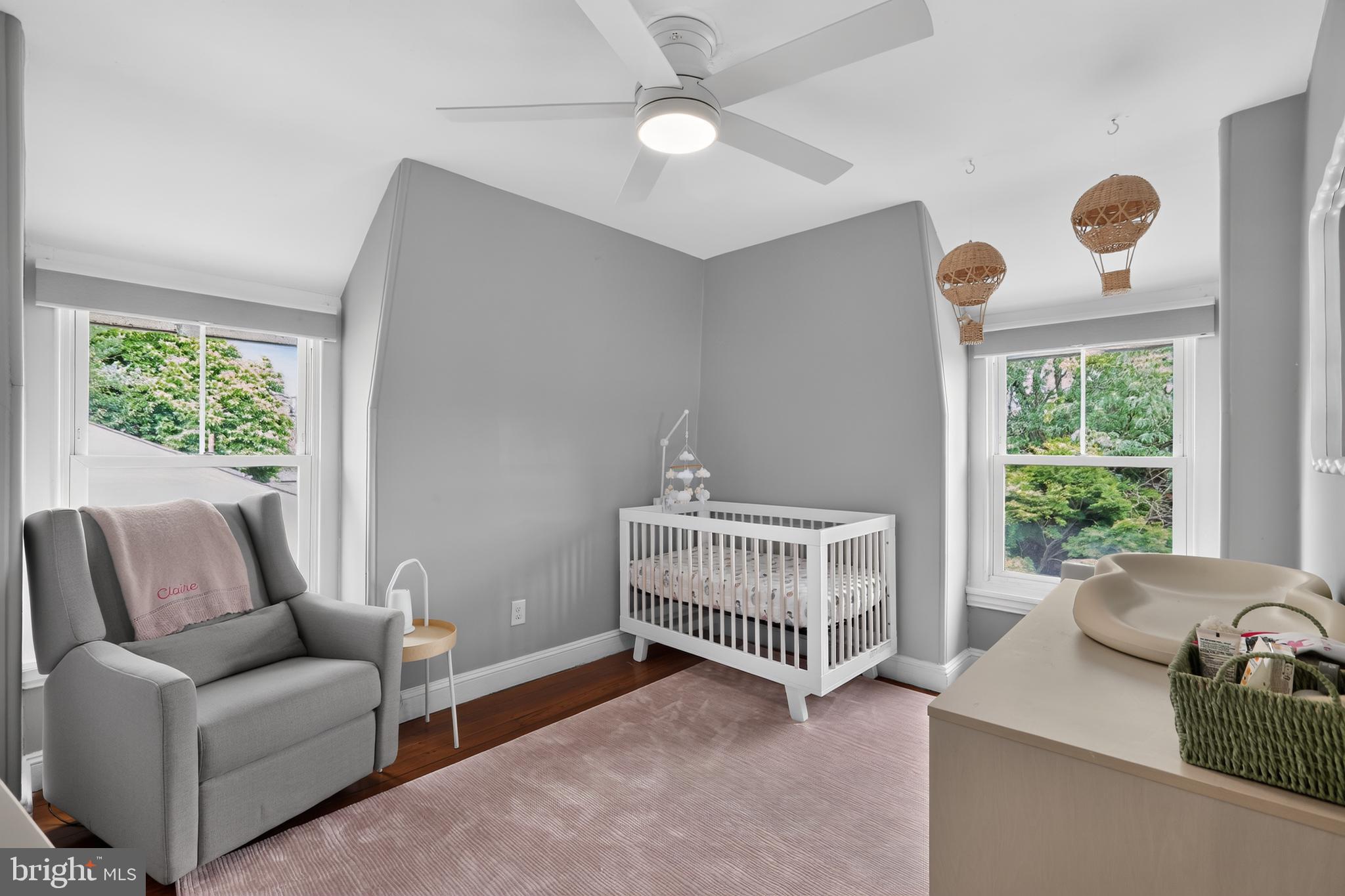 CHESTNUT HILL - Residential