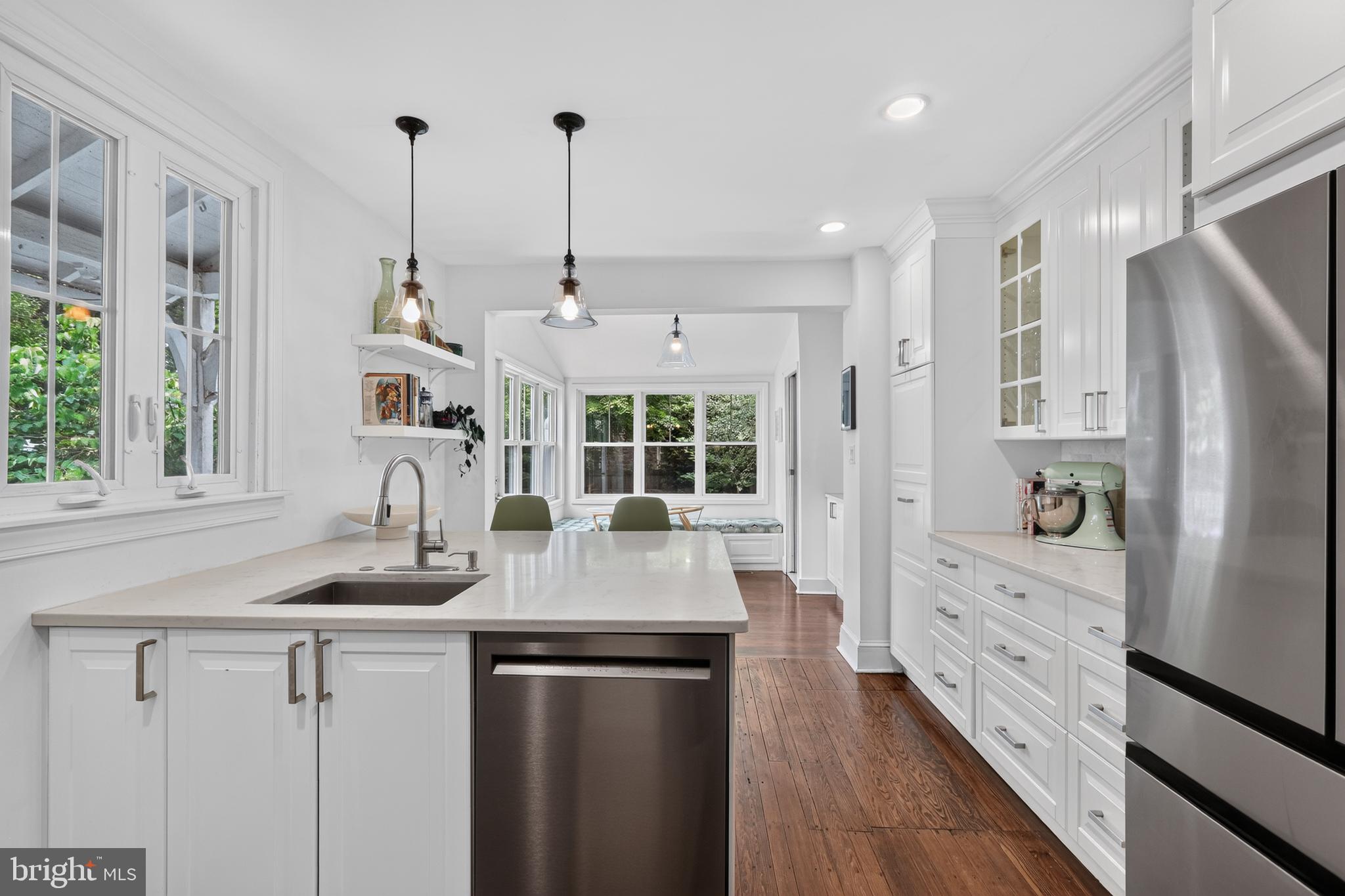 CHESTNUT HILL - Residential