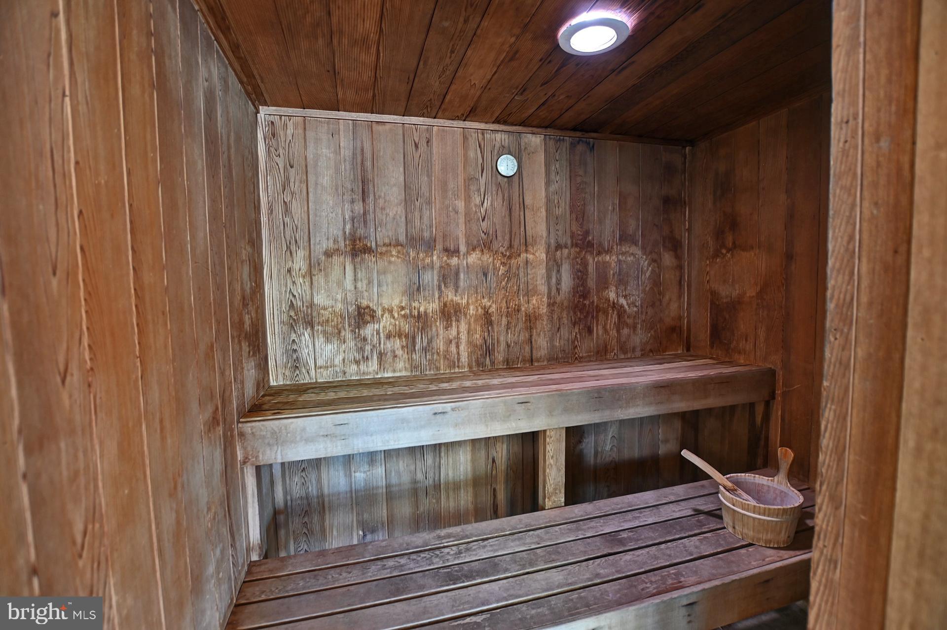 BEAR TRAP - Residential