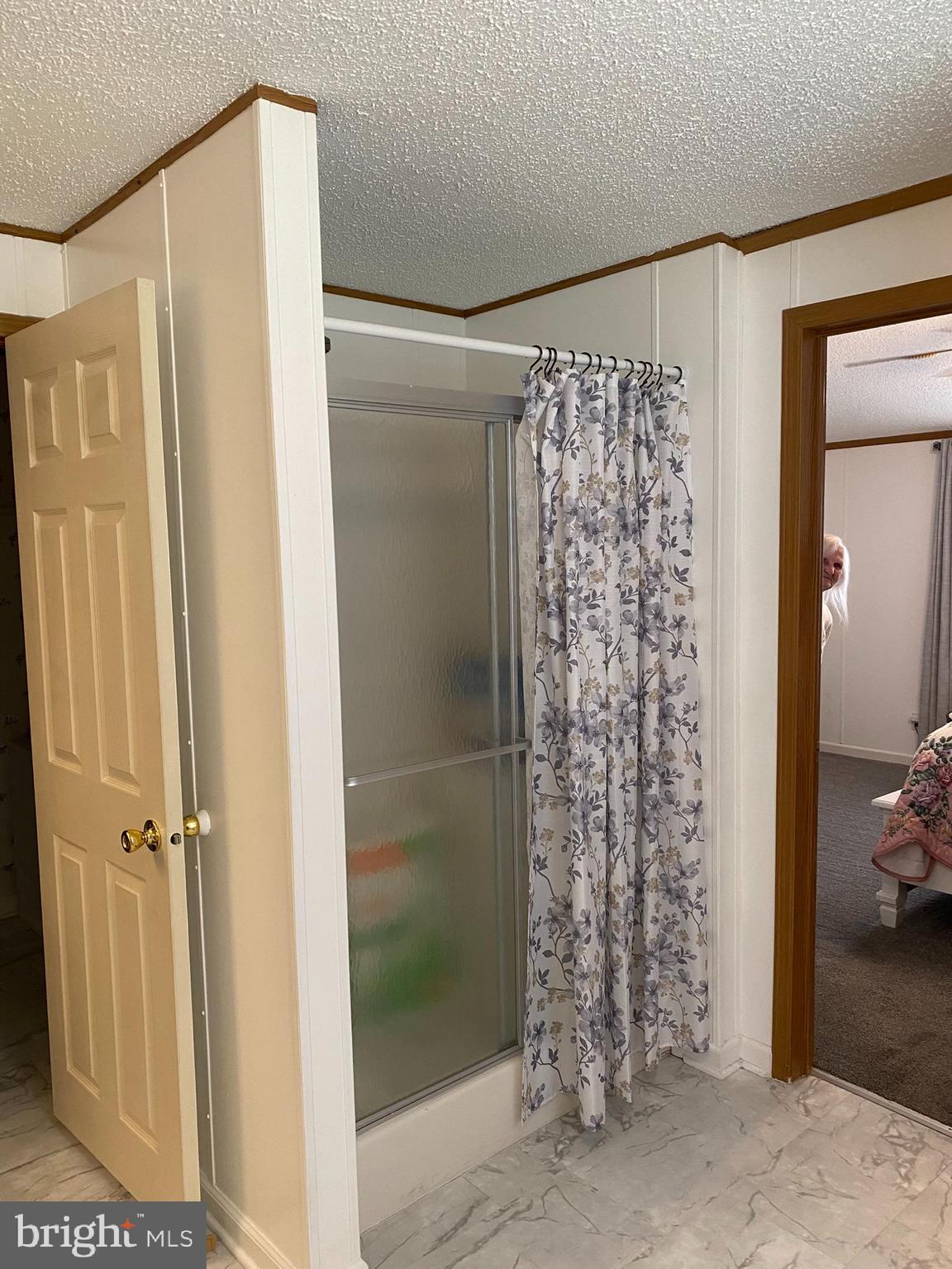 HOLIDAY MOBILE ESTATES - Residential