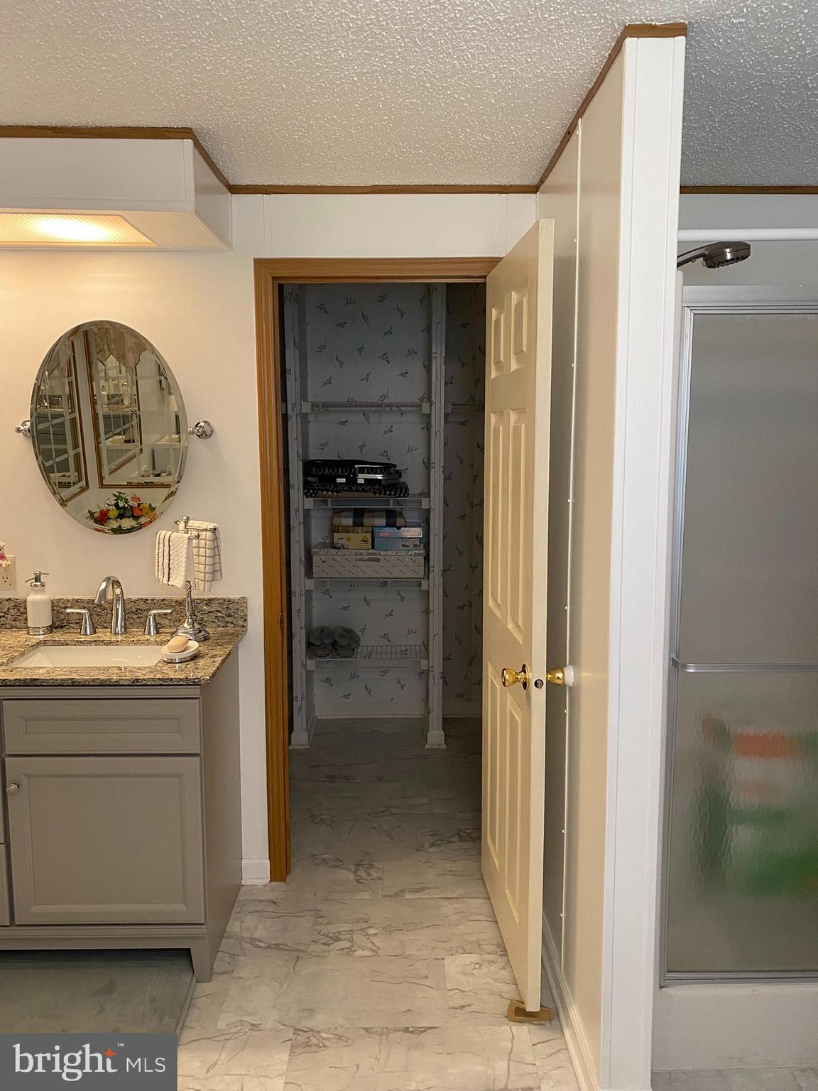 HOLIDAY MOBILE ESTATES - Residential