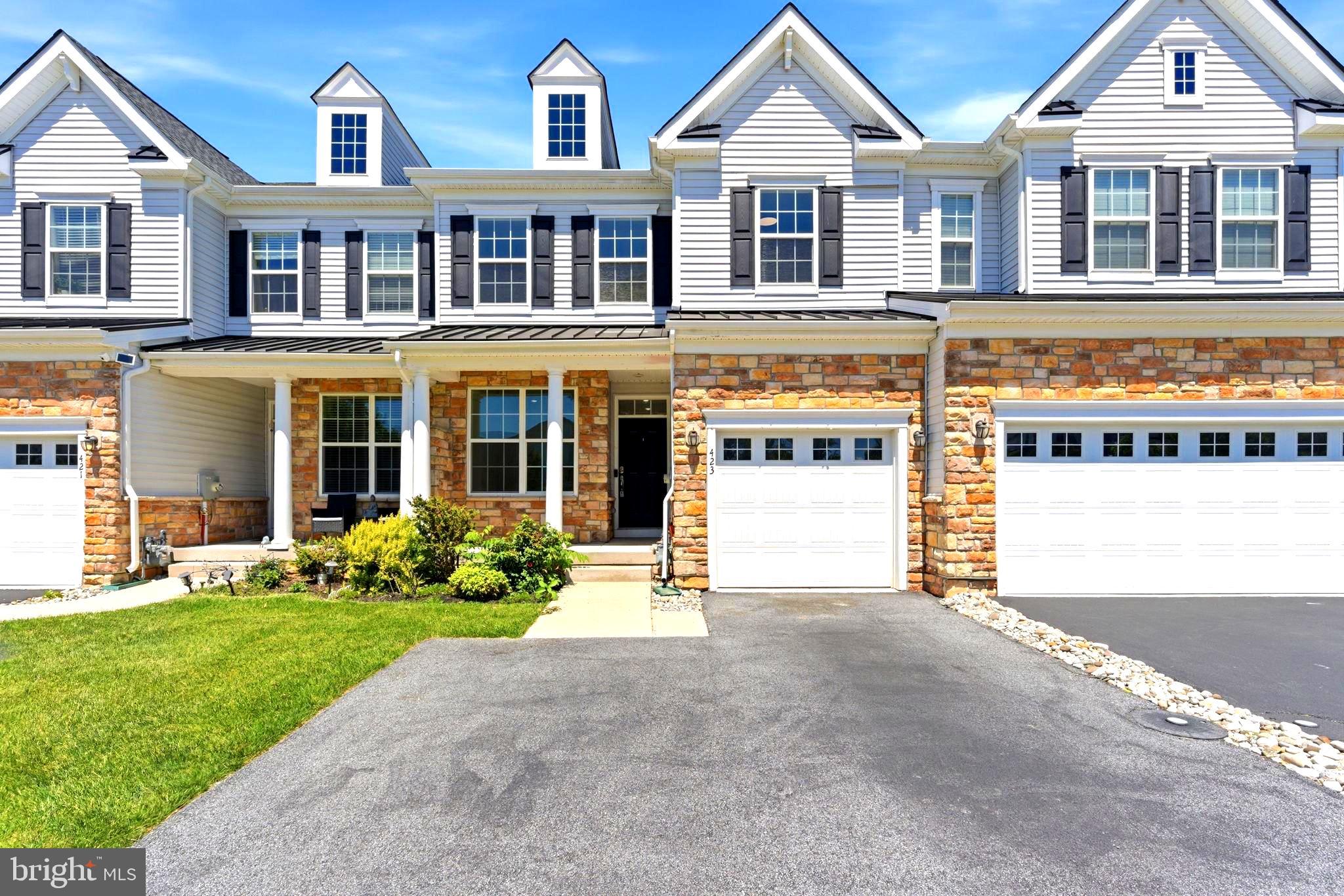 RESERVE AT PROVIDENCE CROSSING - Residential