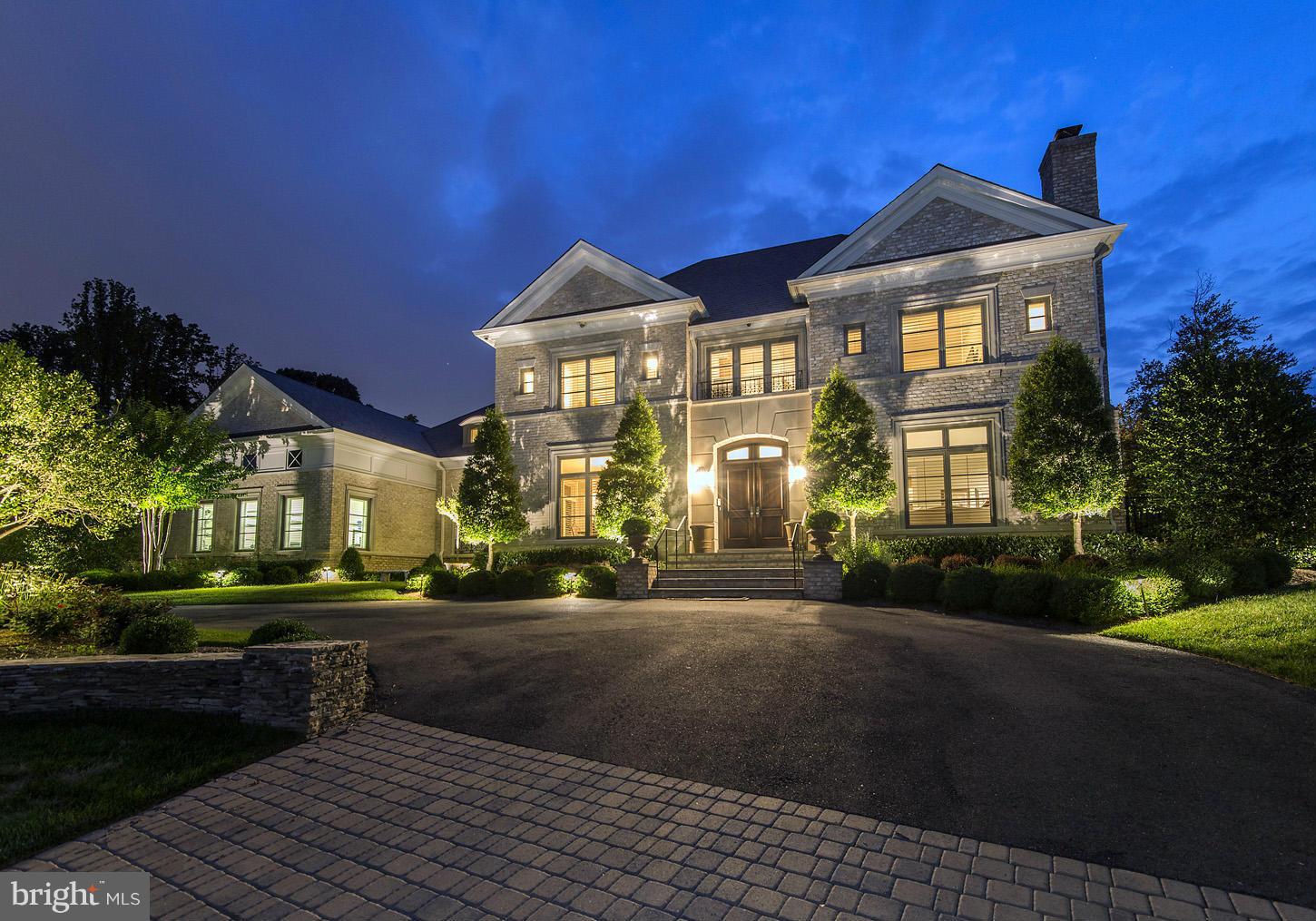NEW PRICE! Prestigious Artisan built Spring Hill Farm. Approx 7000 sqft sited at end of quiet cul-de-sac on .84 acres. Incredible privacy w/ must-see beautiful oasis in rear yard, quality finishes & lux amenities. Unique 4-car gar w/ additional finished storage. Fantastic floor plan great for entertaining & everyday living. Generator, plantations shutters, built-ins, etc. Too many details to list!