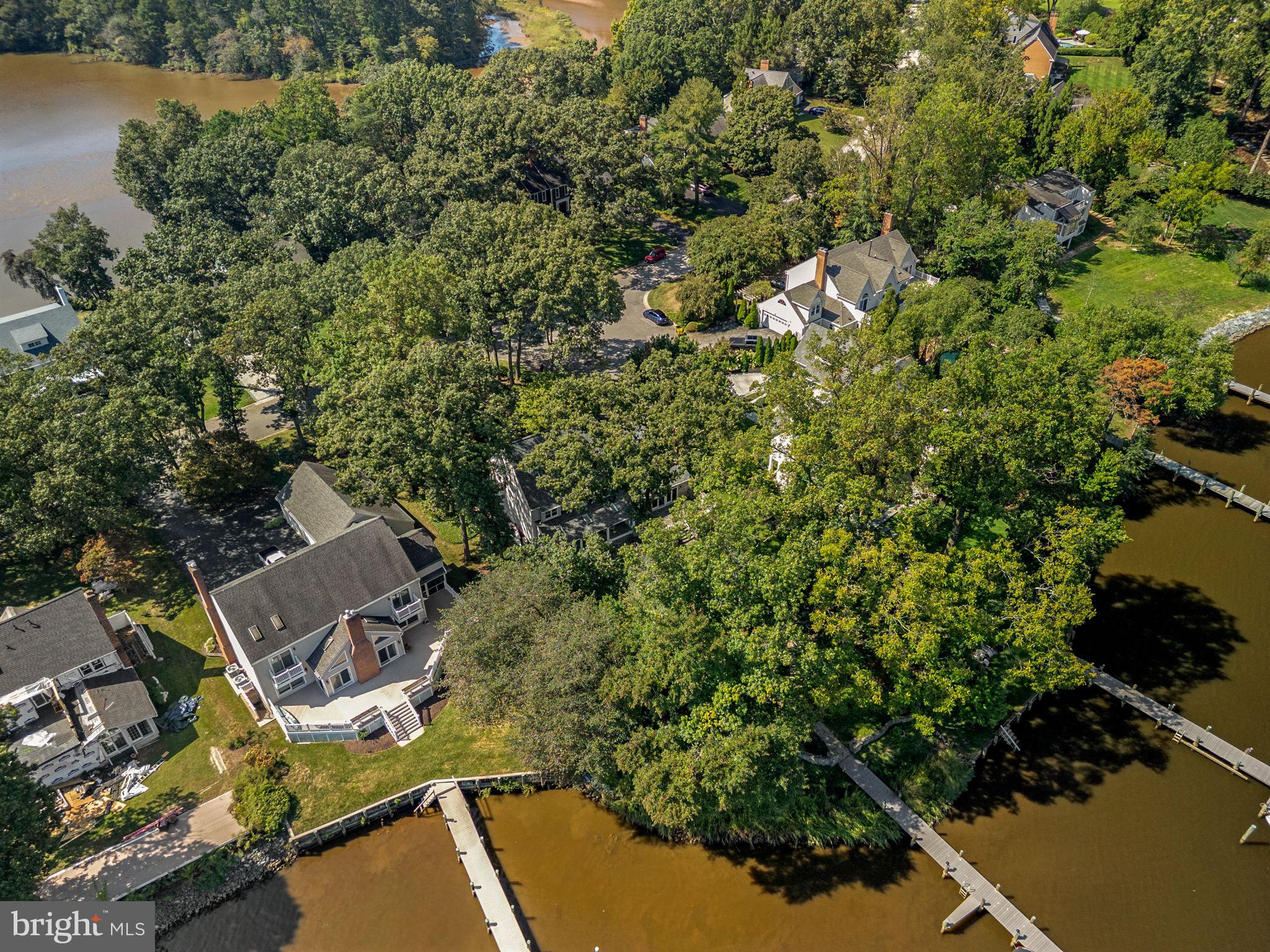 POINT FIELD LANDING - Residential