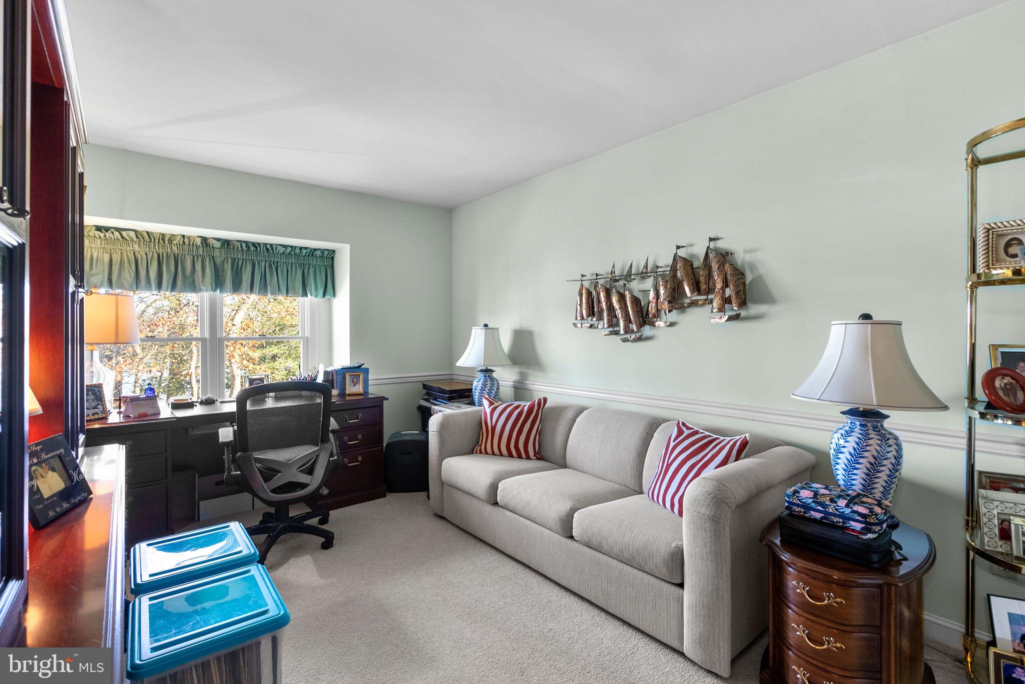 POINT FIELD LANDING - Residential