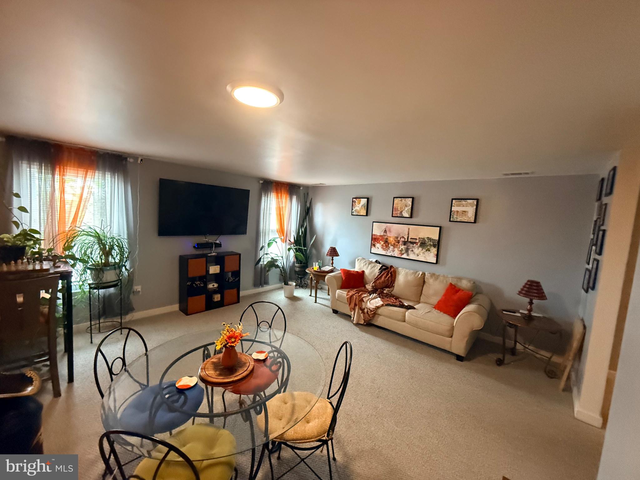 FRANKLIN SQUARE HISTORIC DISTRICT - Residential