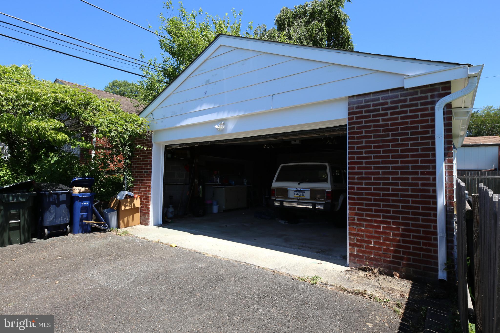GLENSIDE GARDENS - Residential