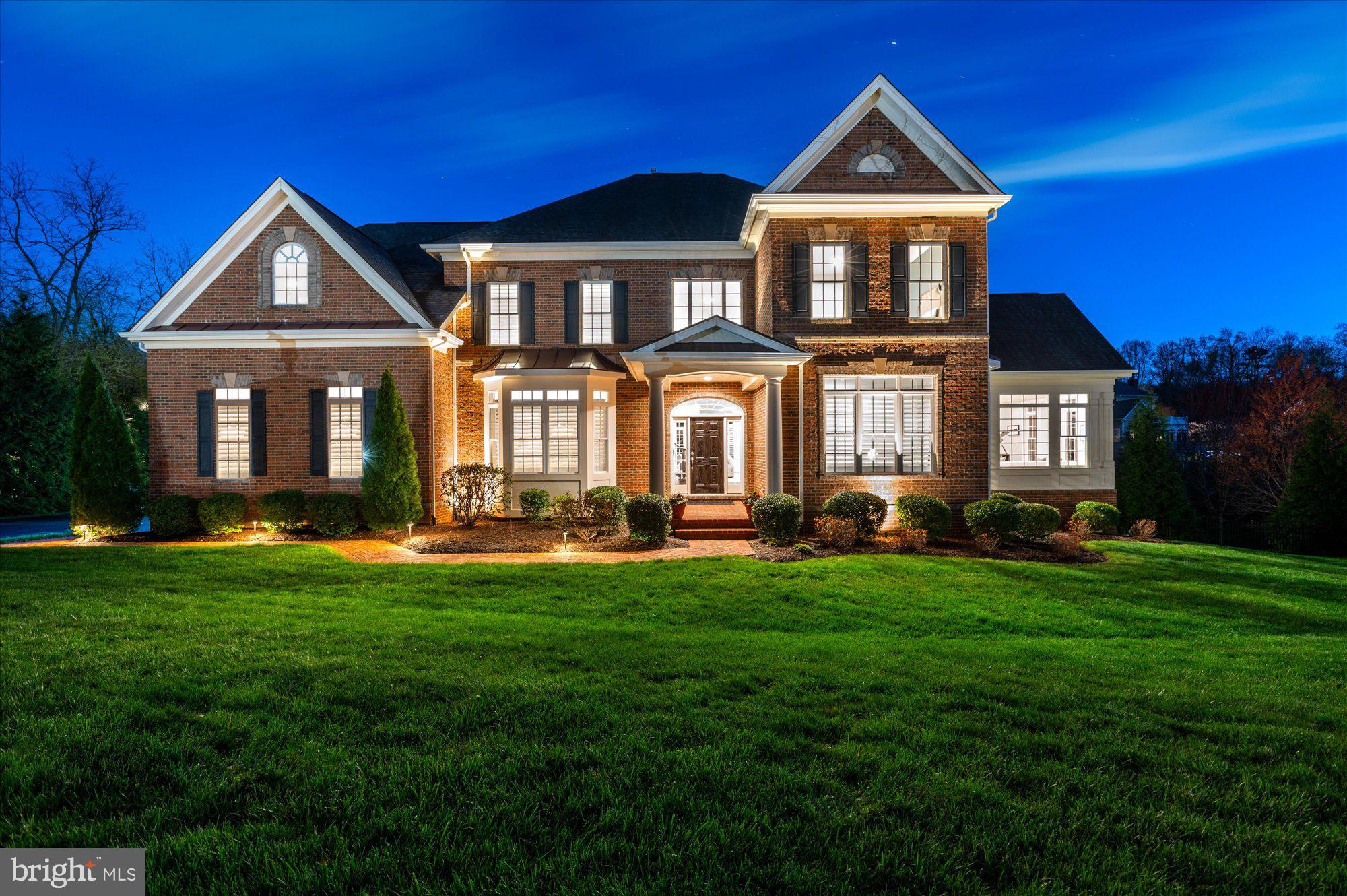 SHAKER KNOLLS - Residential