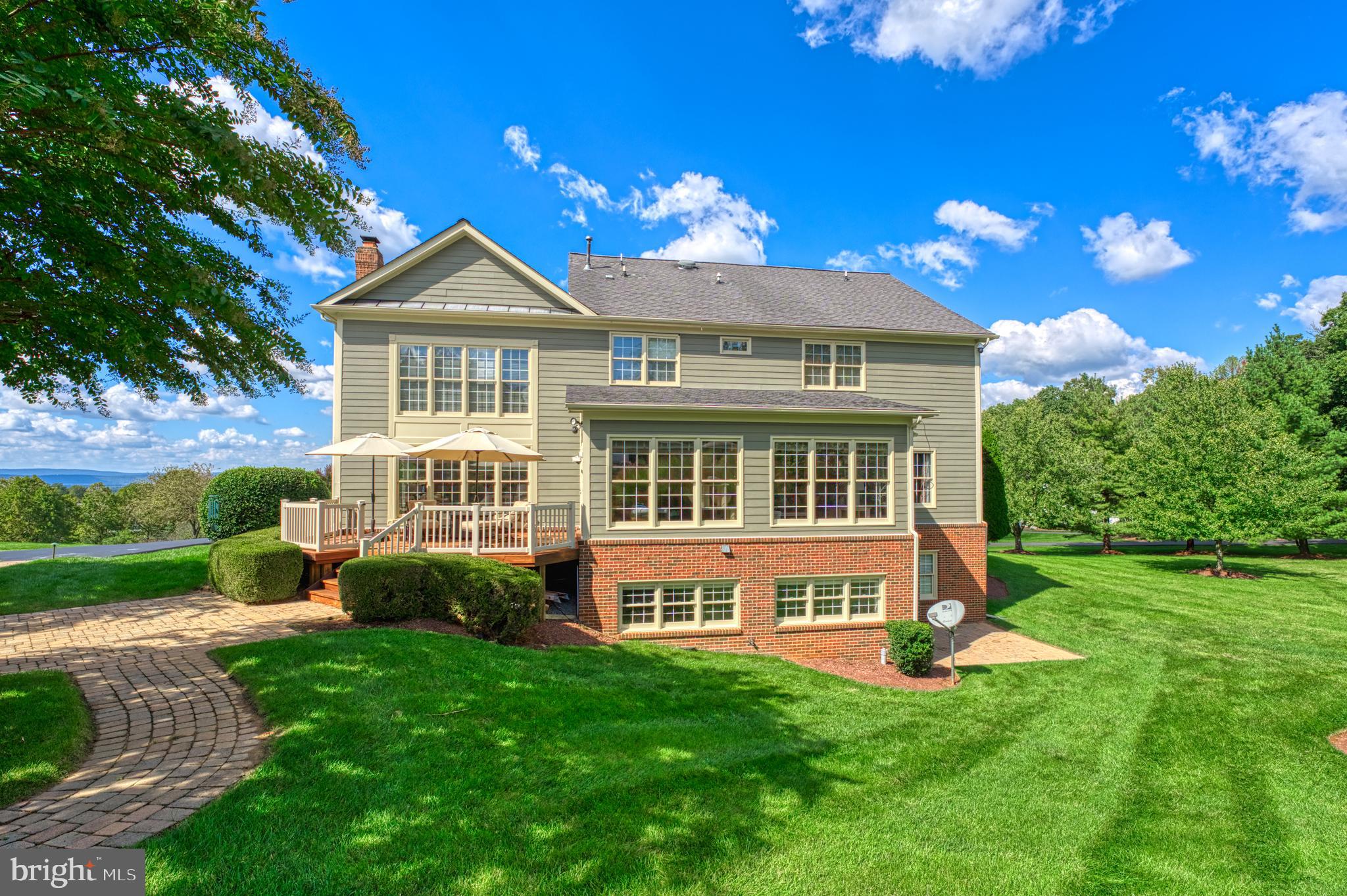 BEACON HILL - Residential