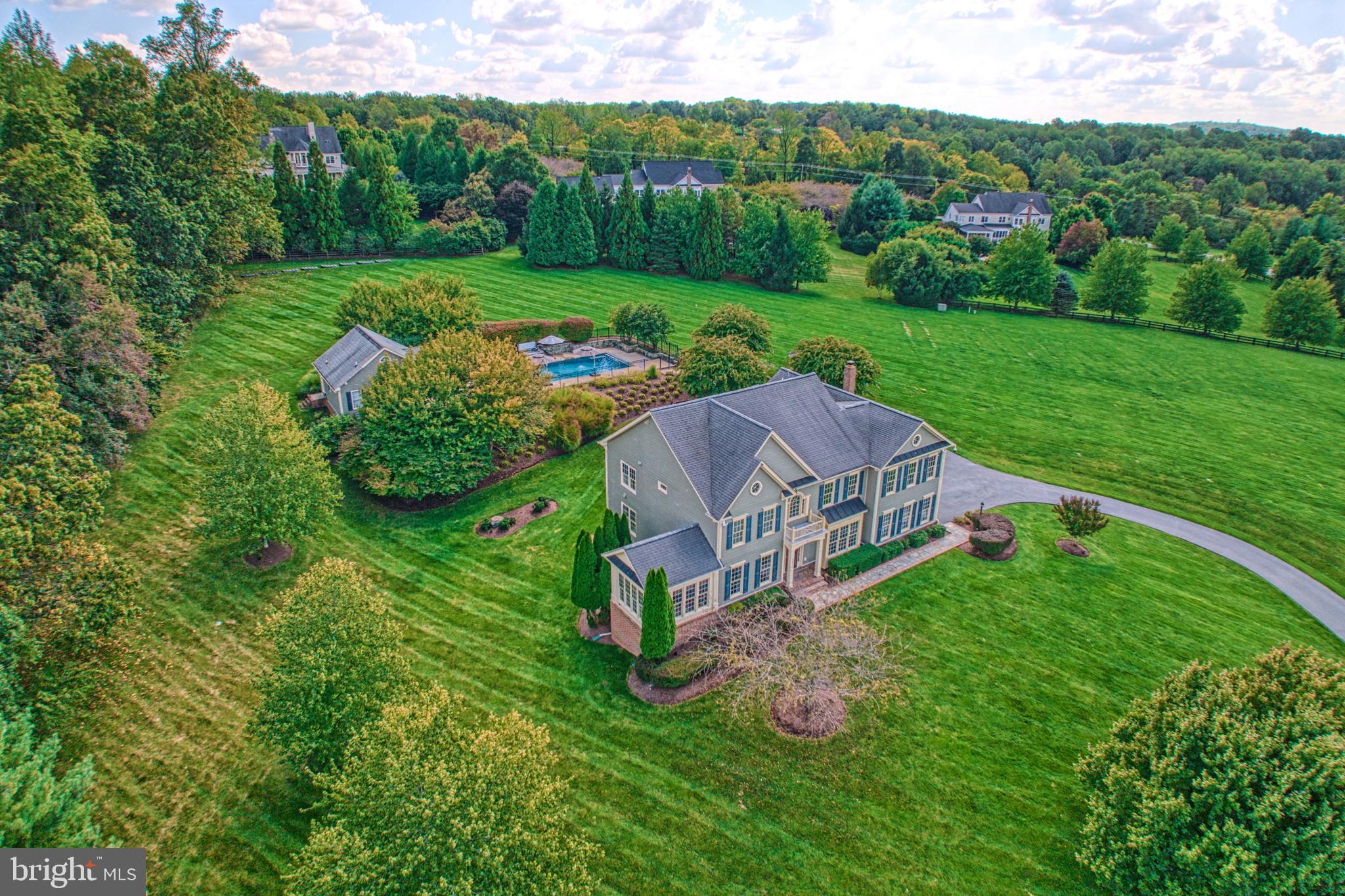 BEACON HILL - Residential