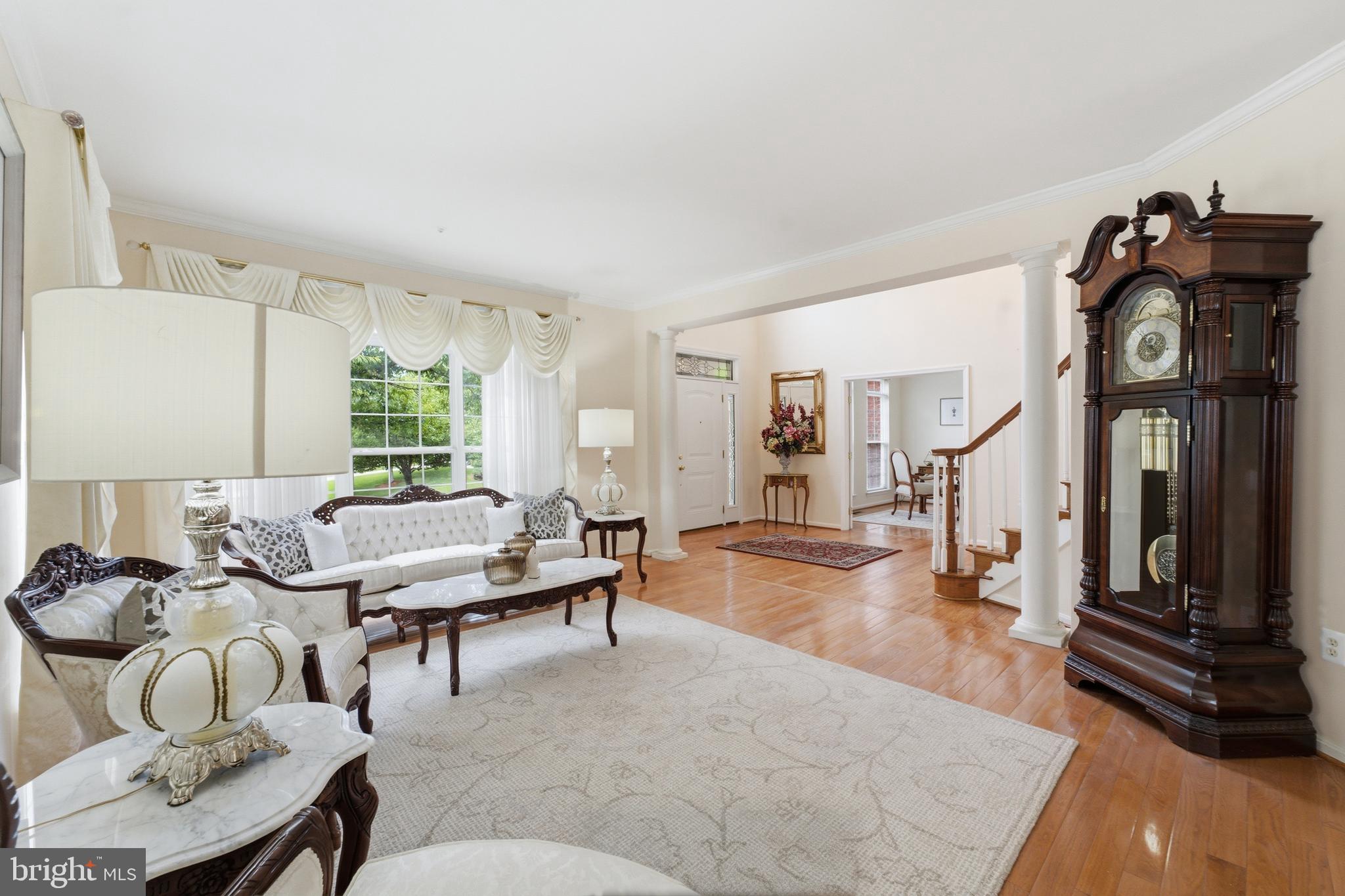 FARMINGTON WOODS - Residential