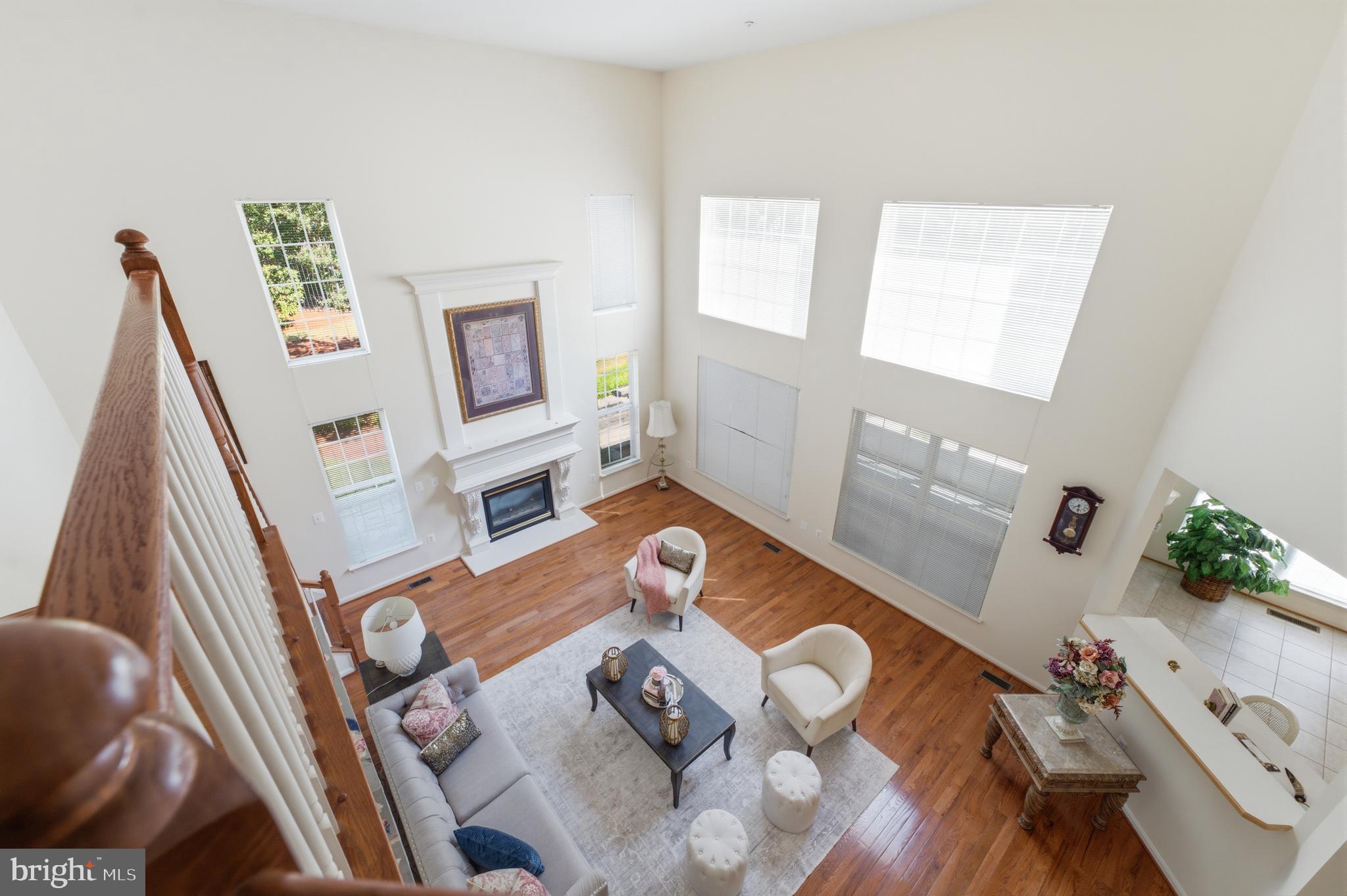 FARMINGTON WOODS - Residential