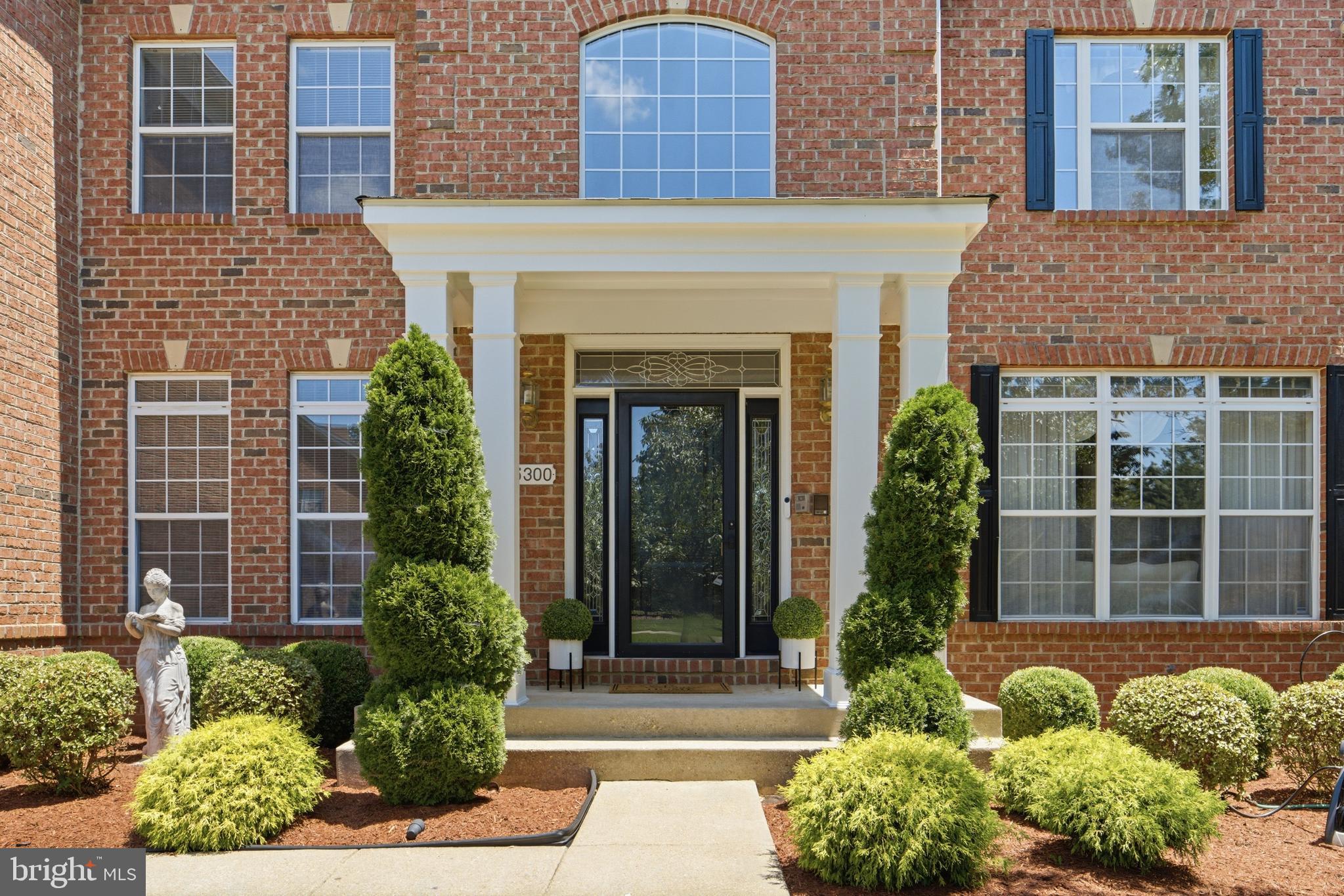 FARMINGTON WOODS - Residential
