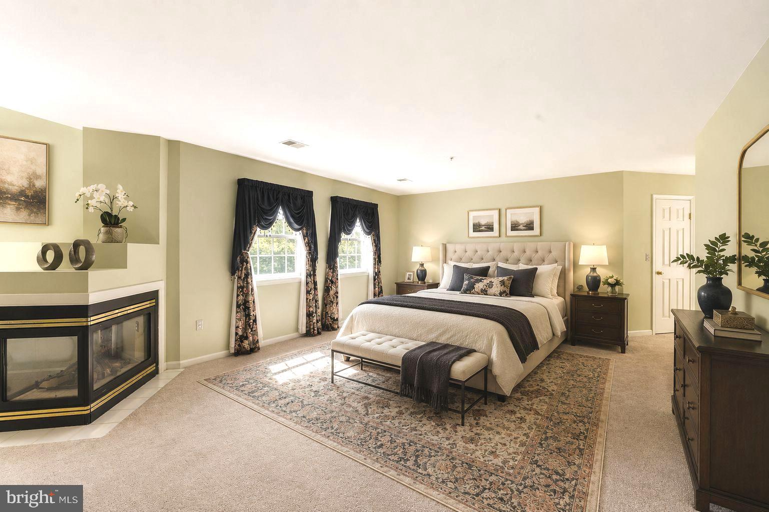 FARMINGTON WOODS - Residential