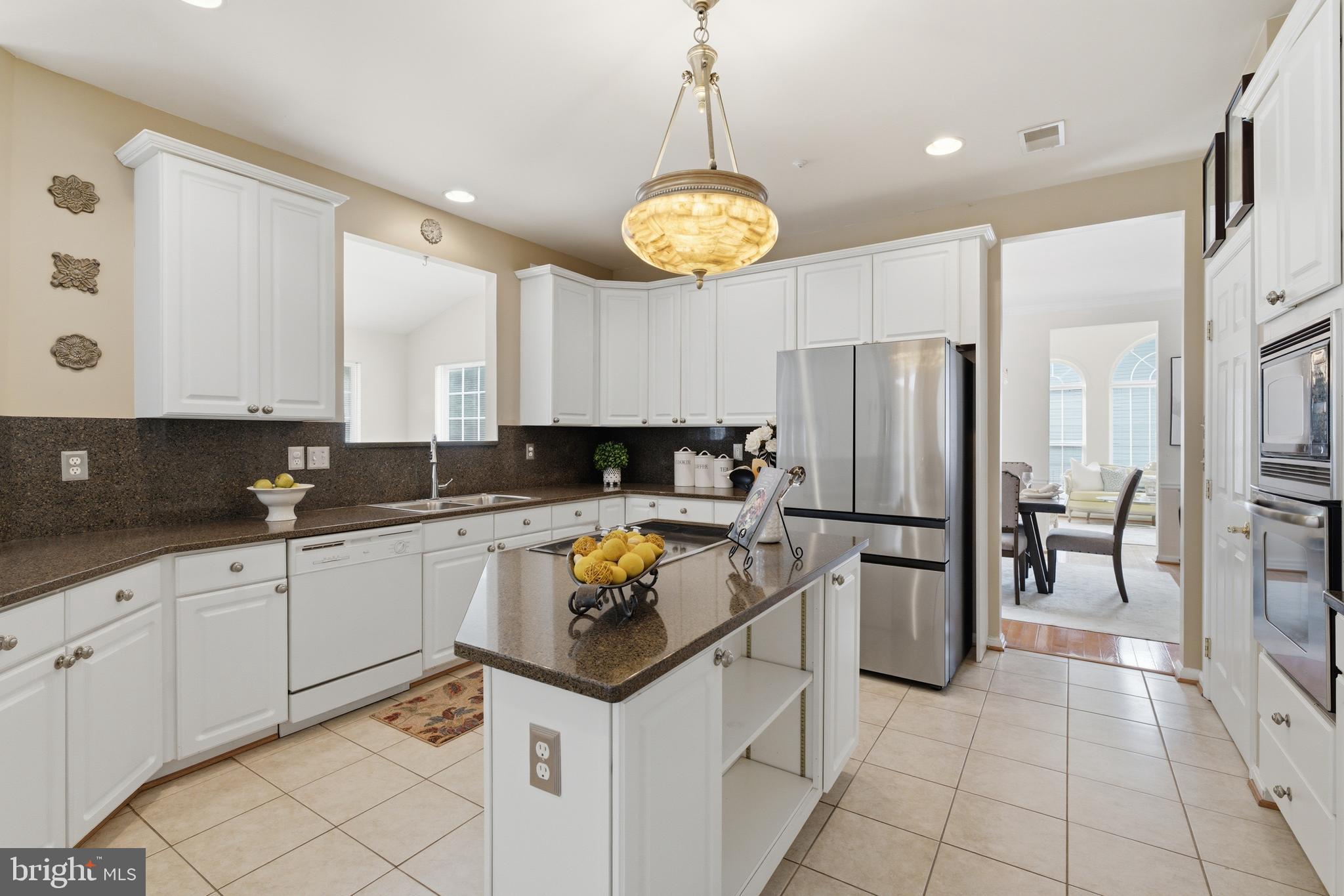 FARMINGTON WOODS - Residential
