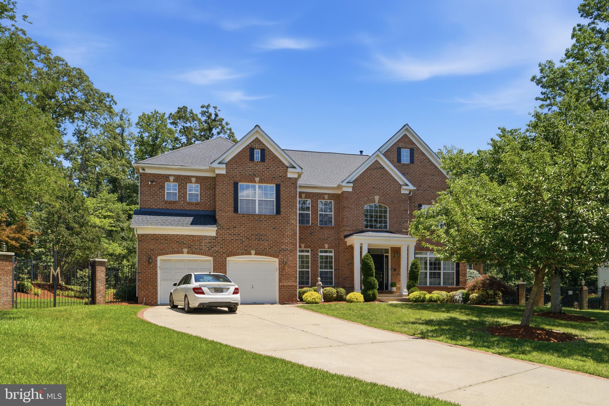 FARMINGTON WOODS - Residential