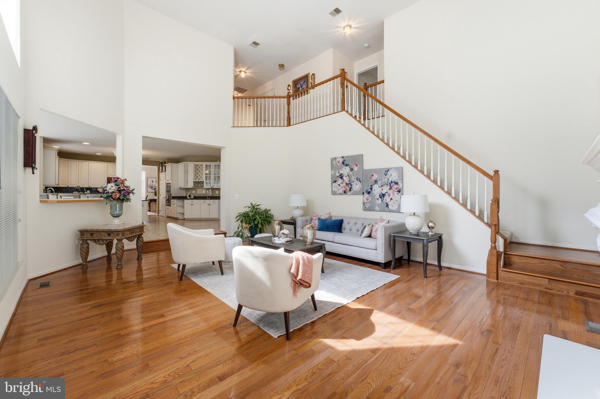 FARMINGTON WOODS - Residential