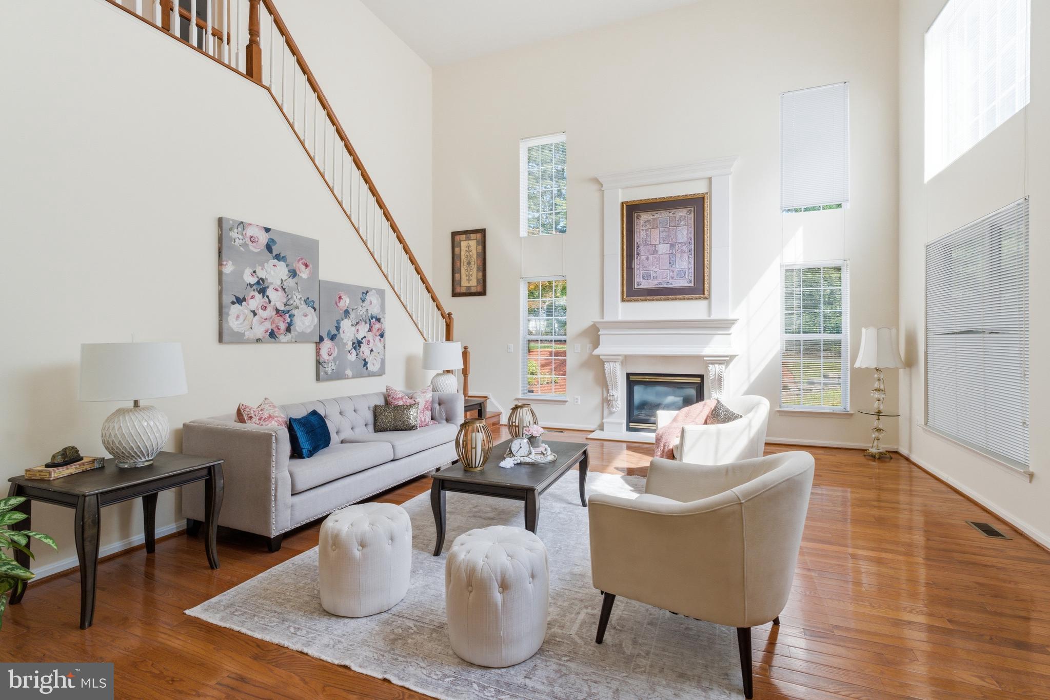FARMINGTON WOODS - Residential