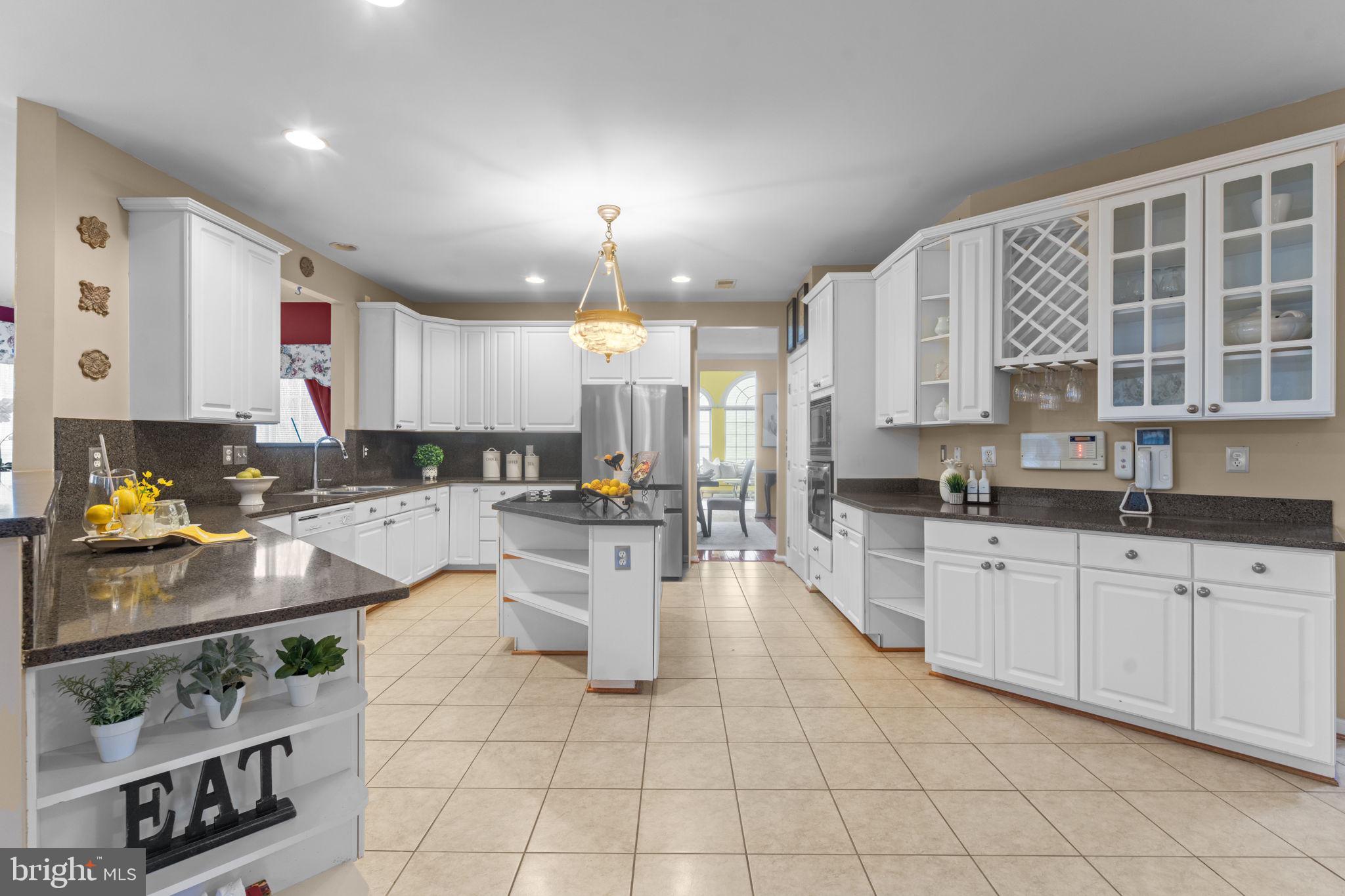 FARMINGTON WOODS - Residential