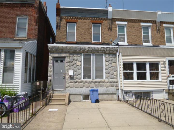 3 bedroom house that is in  good condition. off All offers will be presented, $2,000 certified deposit and proof of funds will be required. AS IS Addendum and buyer will be responsible for u/o. Seller is equitable owner. Recommend to use assurance abstract for tile This is an assignment transaction. Cash or hard money financing only. All offers will be presented