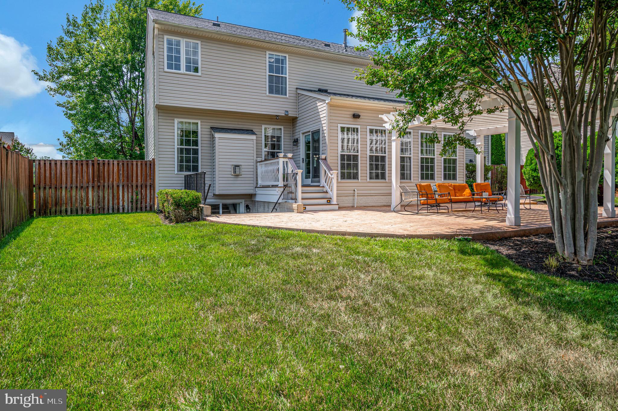 WAYSIDE VILLAGE - Residential