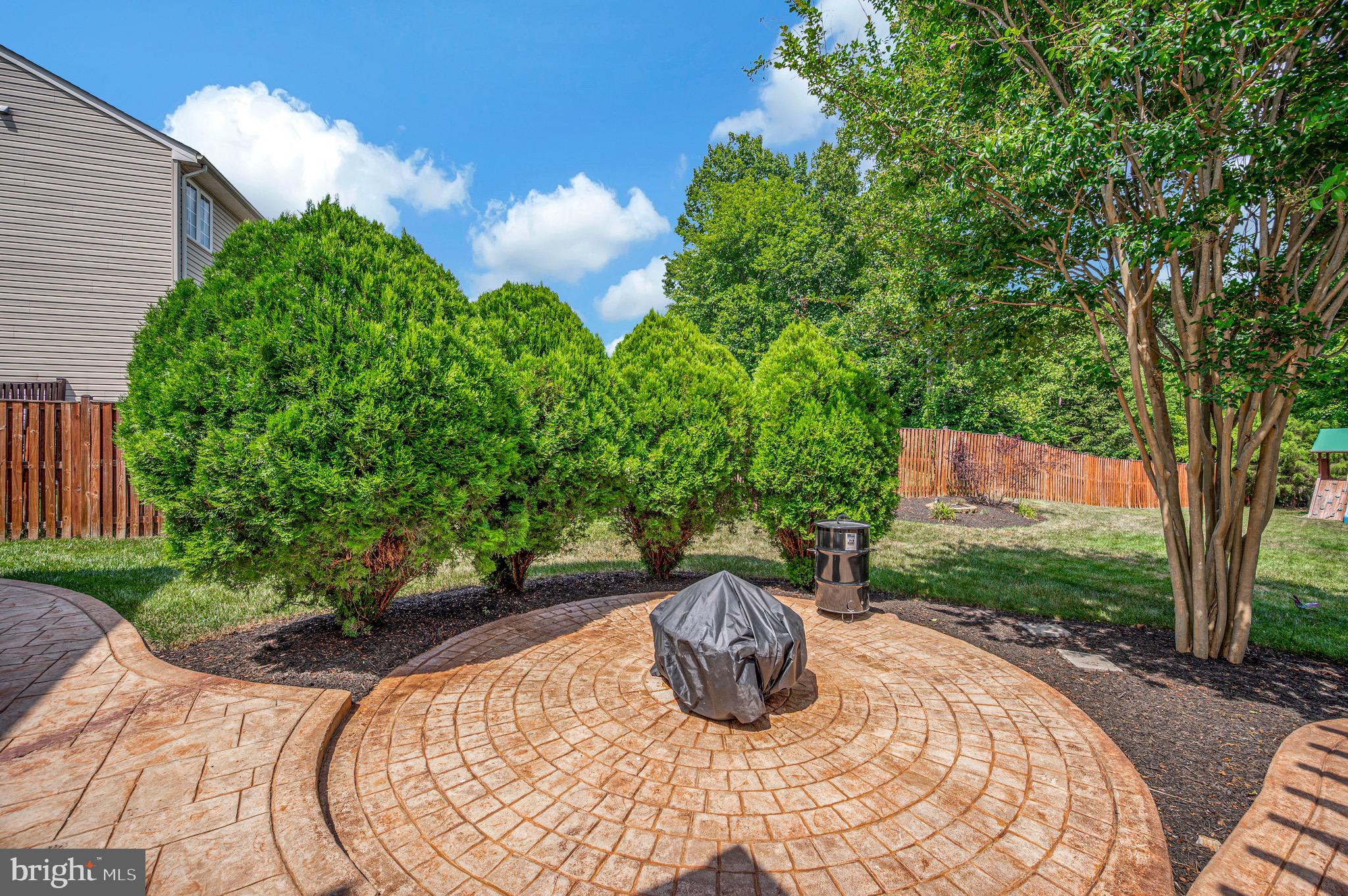 WAYSIDE VILLAGE - Residential