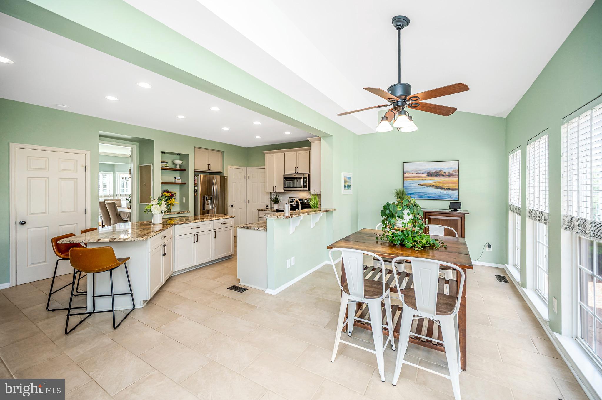 WAYSIDE VILLAGE - Residential