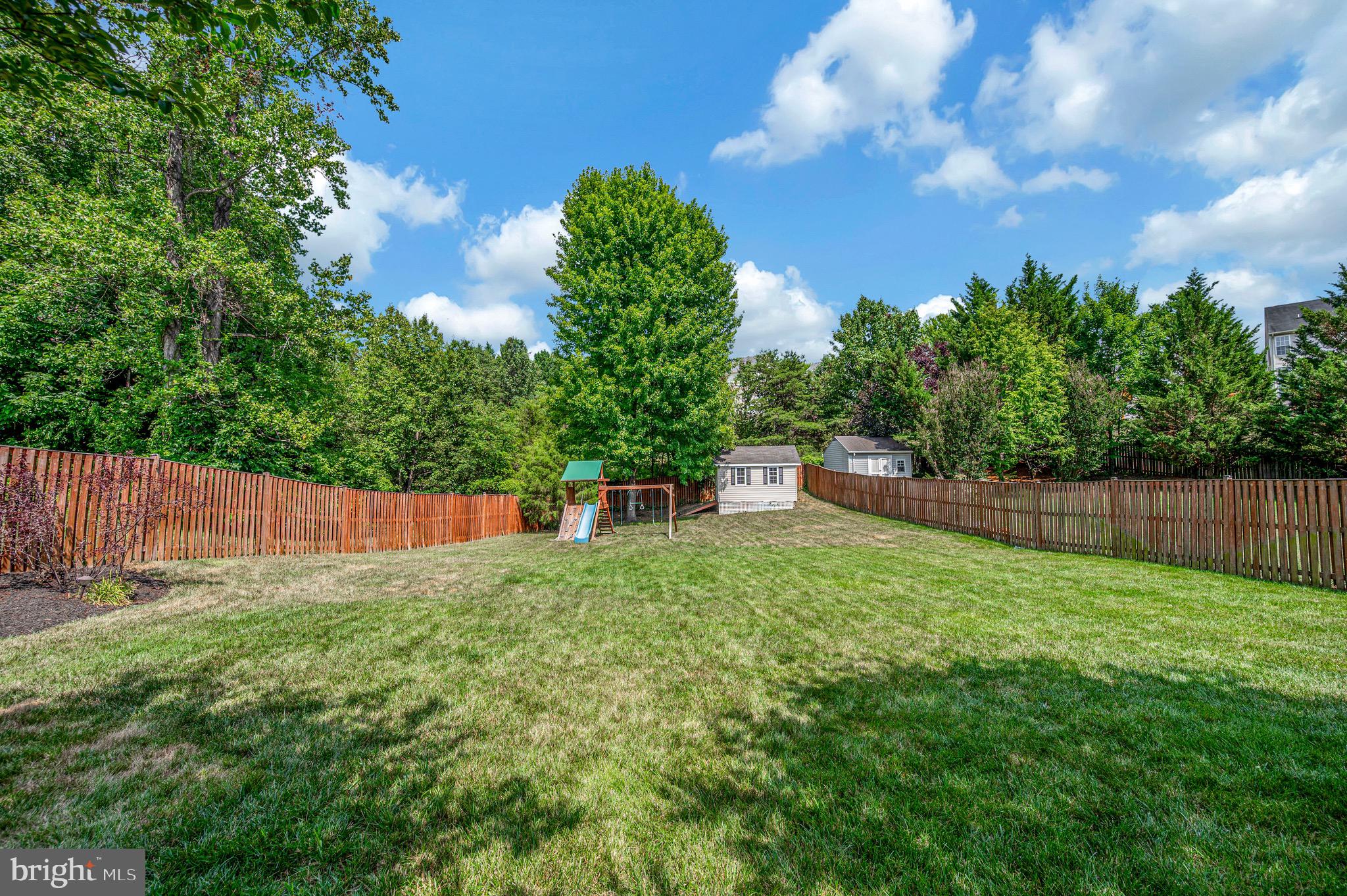 WAYSIDE VILLAGE - Residential