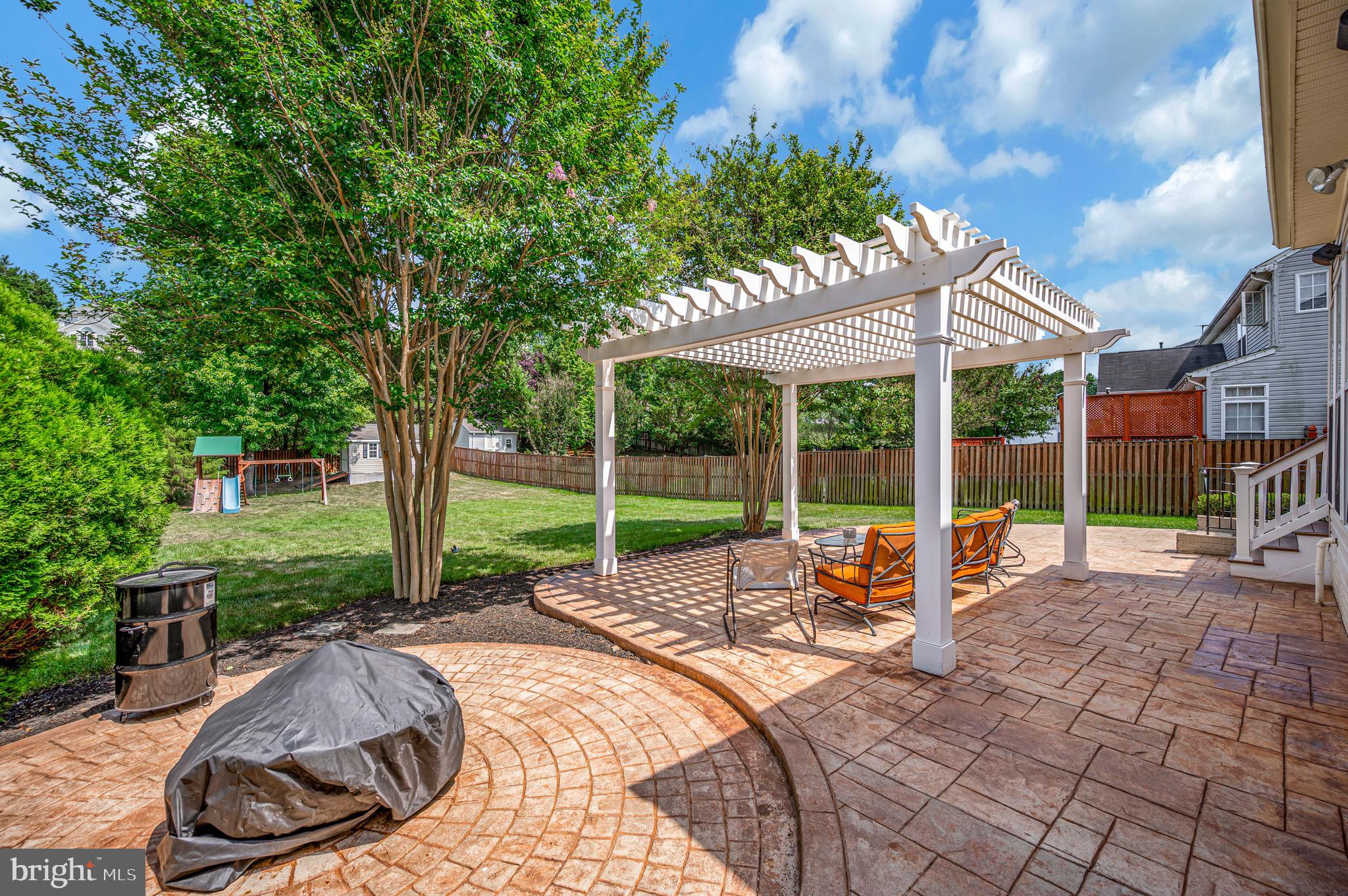 WAYSIDE VILLAGE - Residential